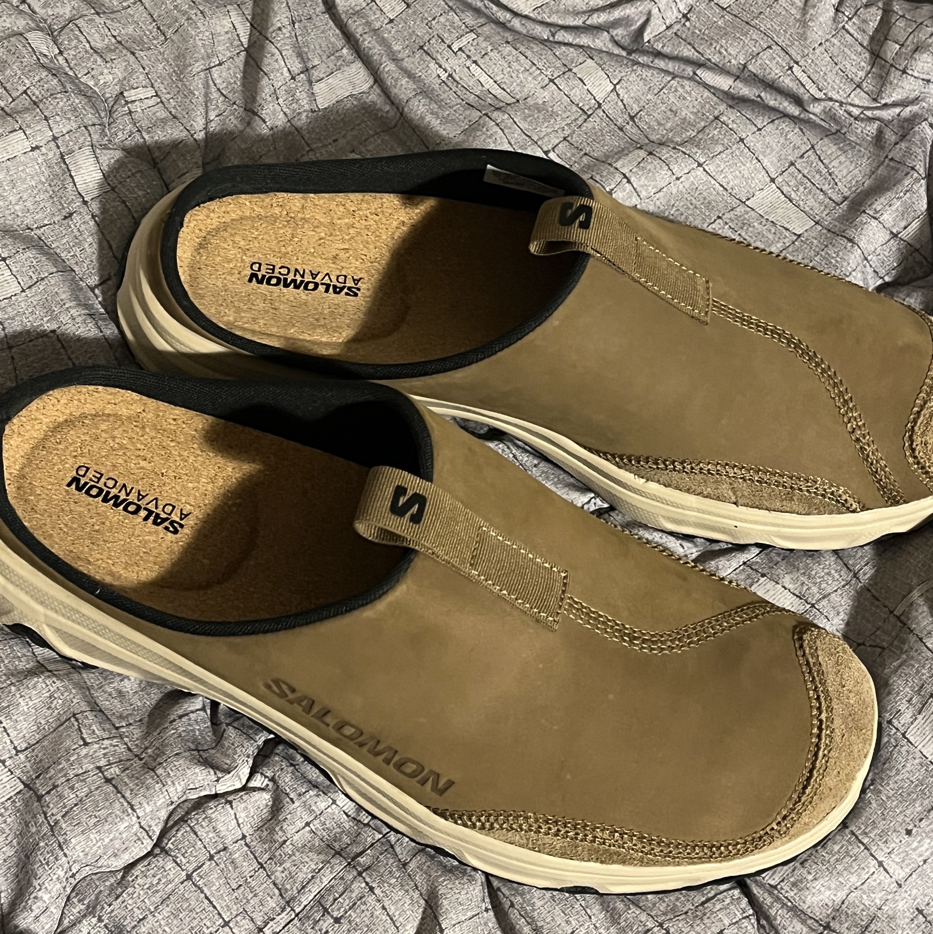 Salomon RX Slide Leather ADV Kangaroo Safari 착용 스타일 - 1
