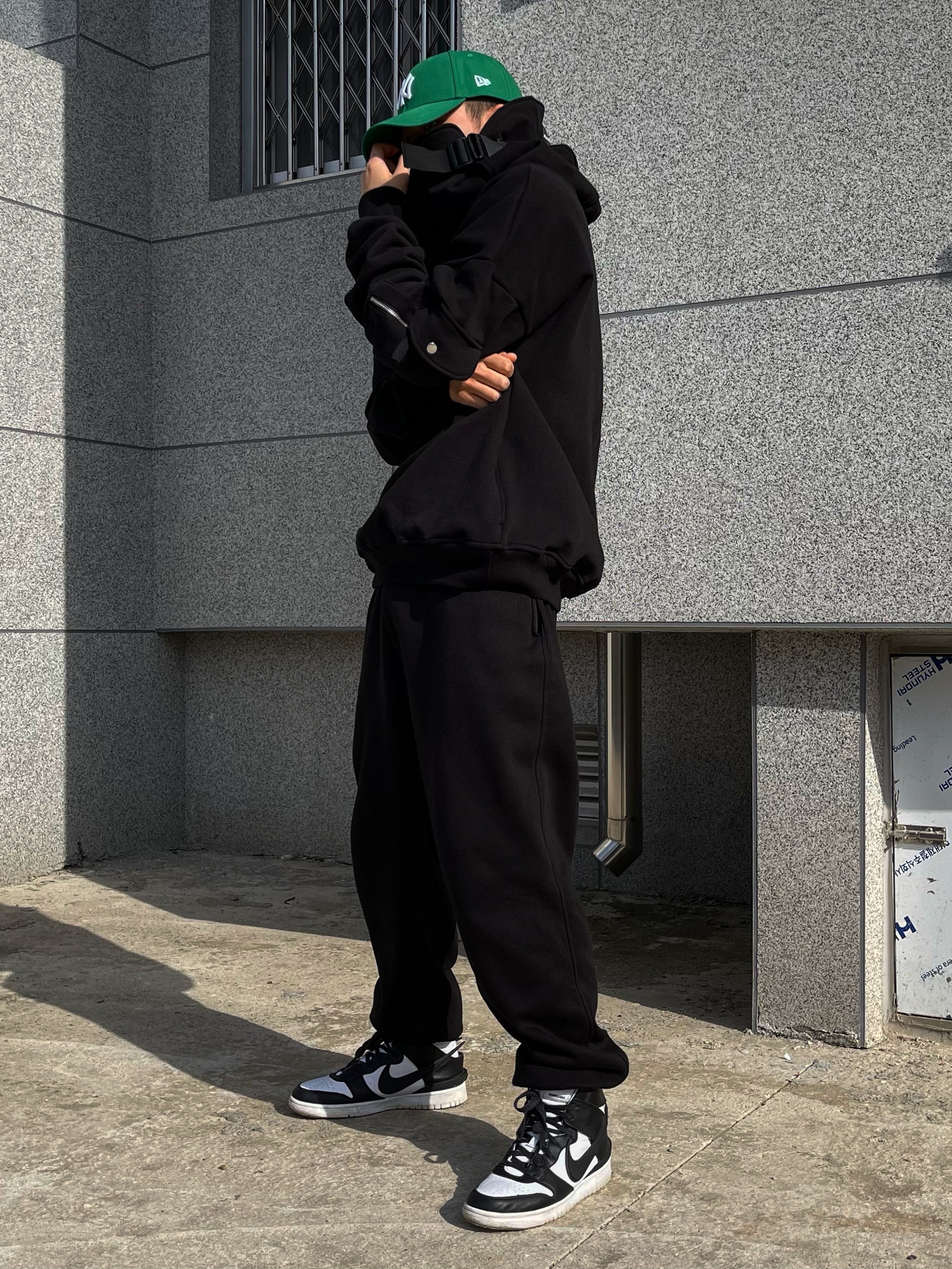 Nike x Ambush Dunk High Black 착용 스타일
