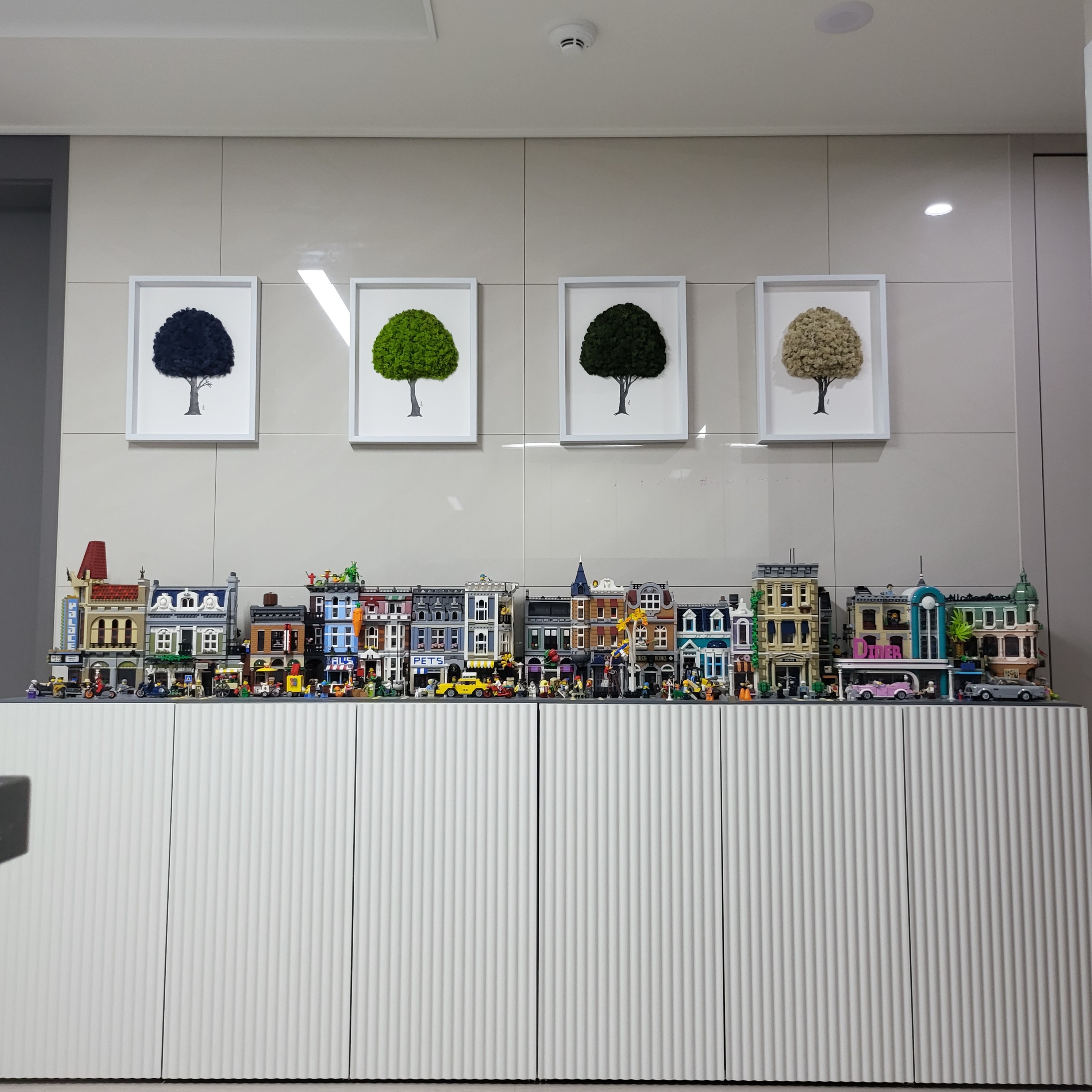 Lego Parisian Restaurant, Lego Palace Cinema 착용 스타일
