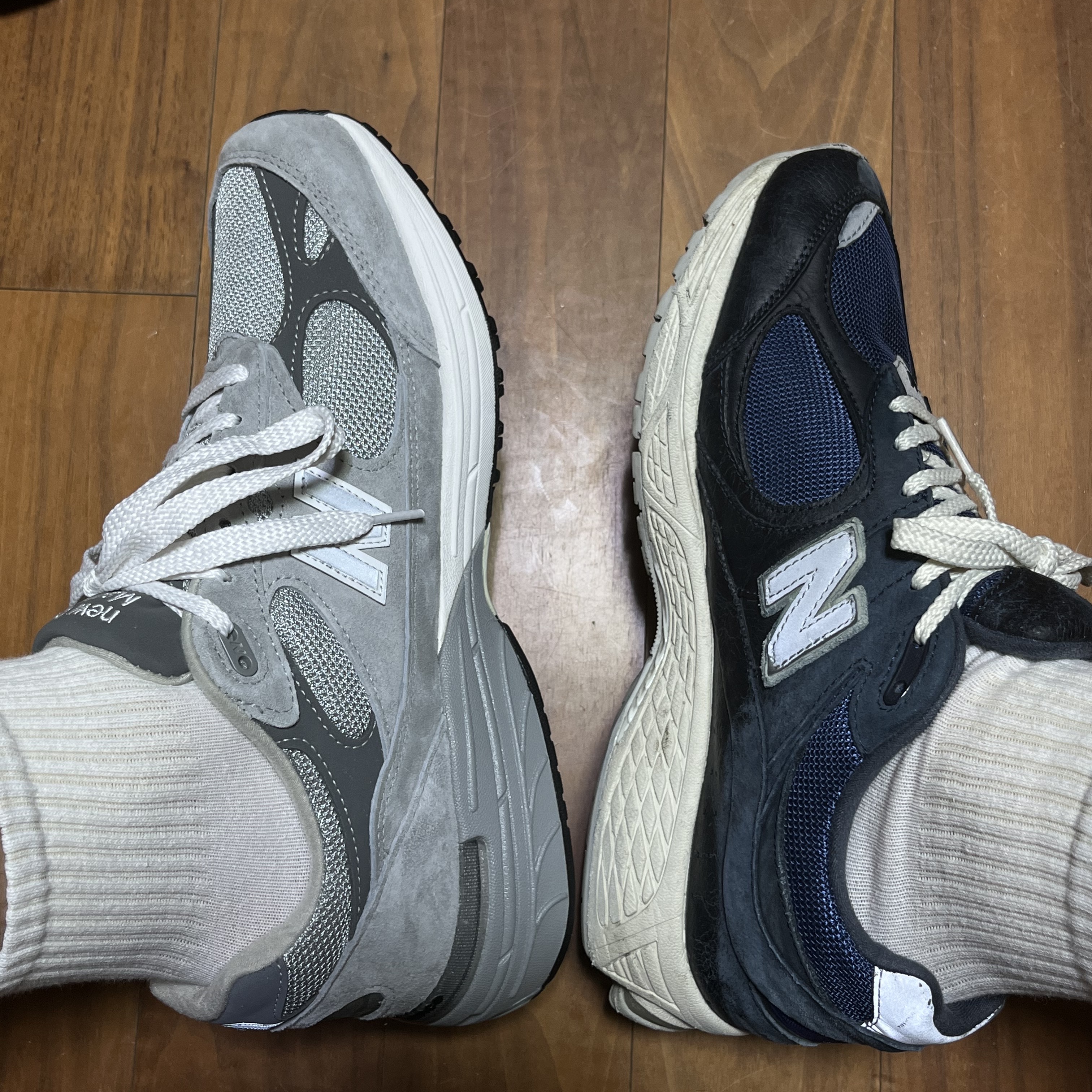New Balance 993 Made in USA Grey - D Standard, New Balance 2002R Eclipse Castlerock 착용 스타일 - 1