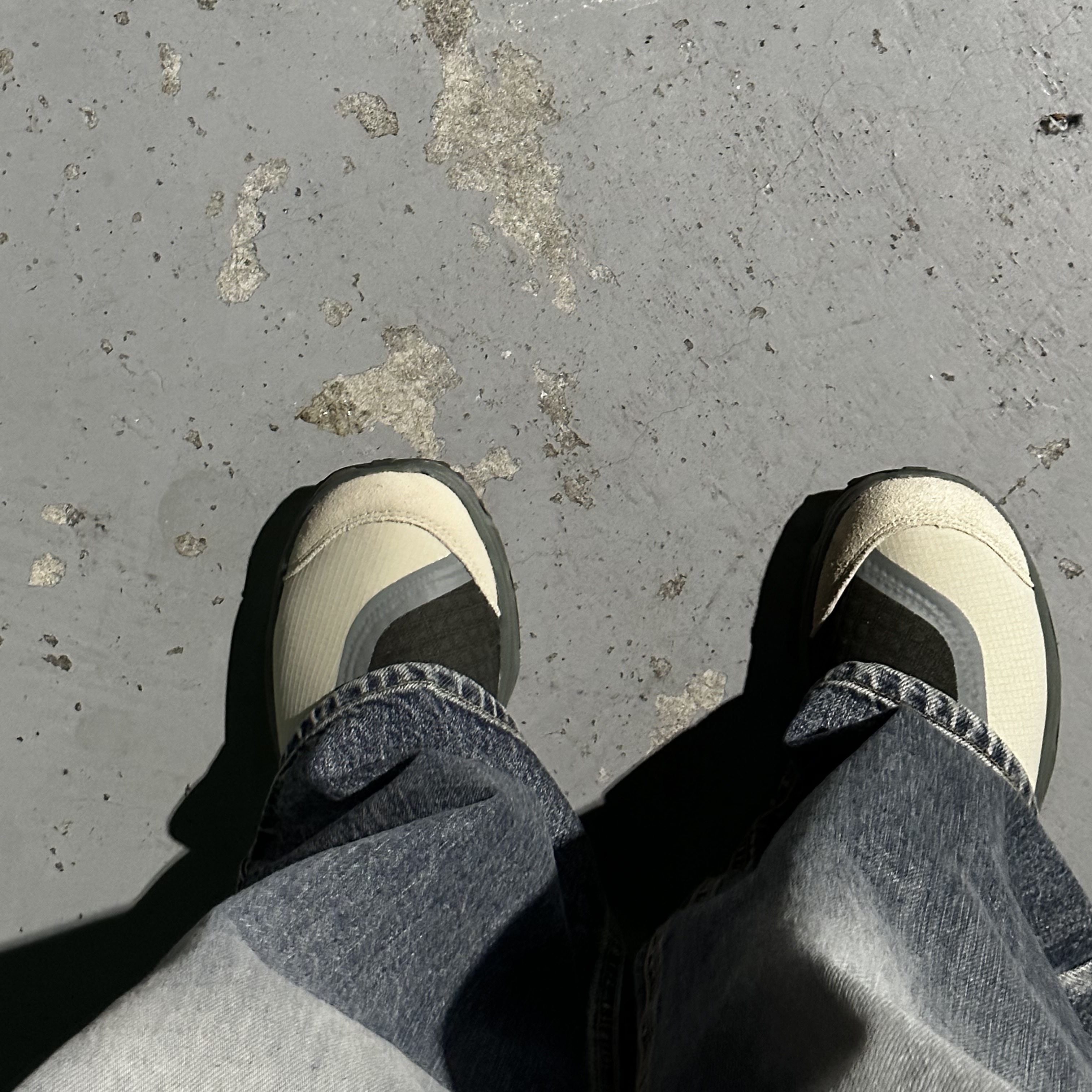 Salomon RX Snug Moss Gray 착용 스타일