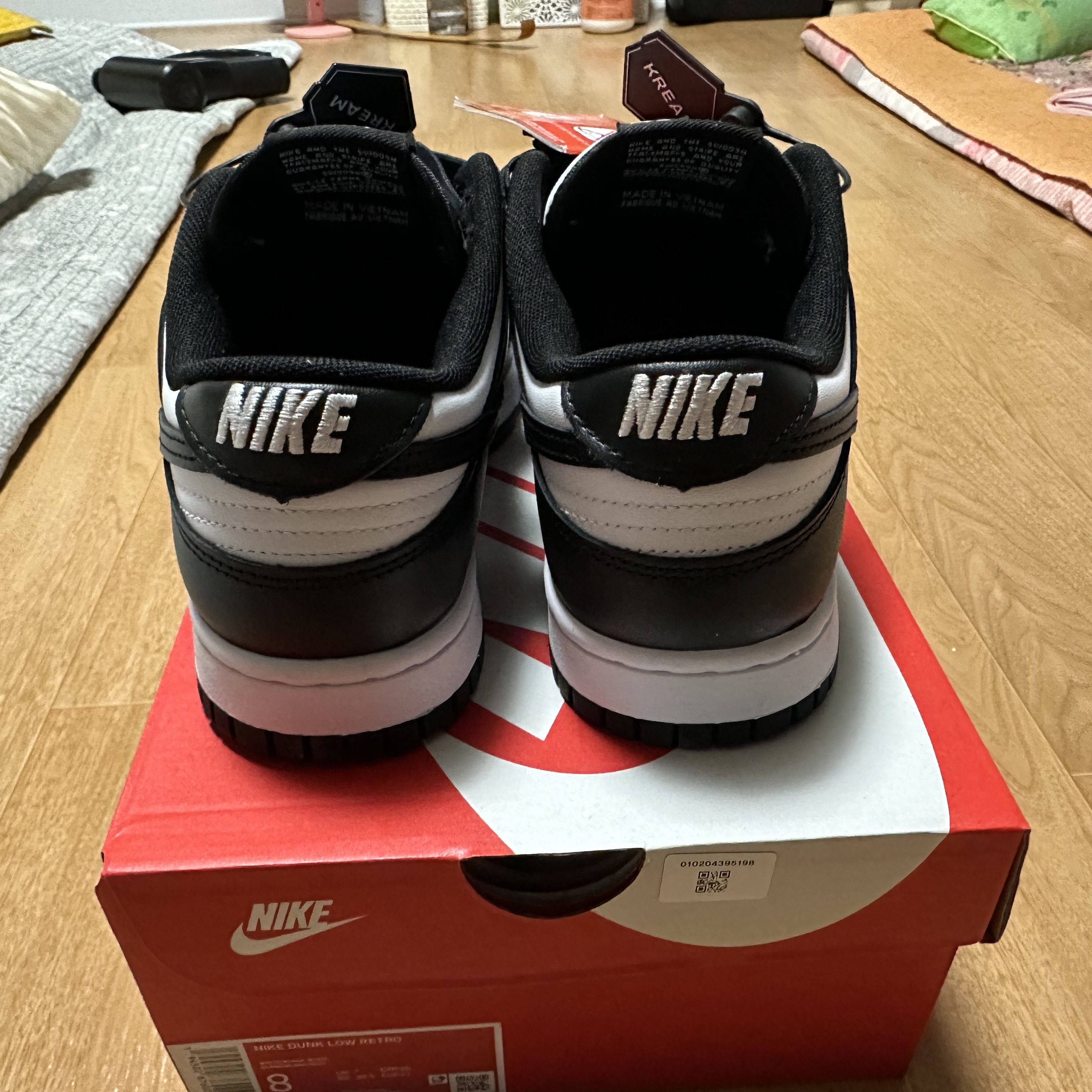 Nike Dunk Low Retro Black 착용 스타일 - 4
