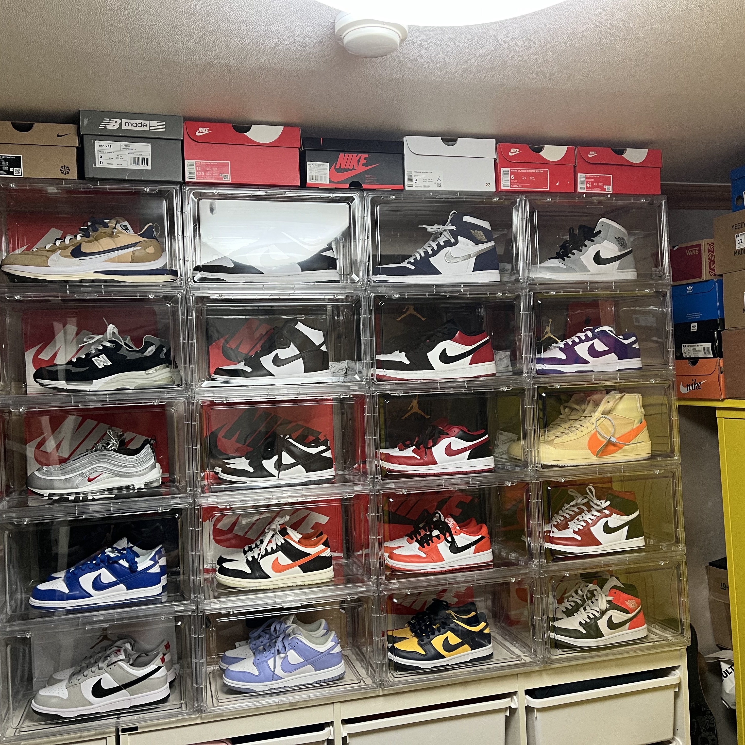 Nike Dunk Low Retro Black, Jordan 1 Low Black Toe 착용 스타일