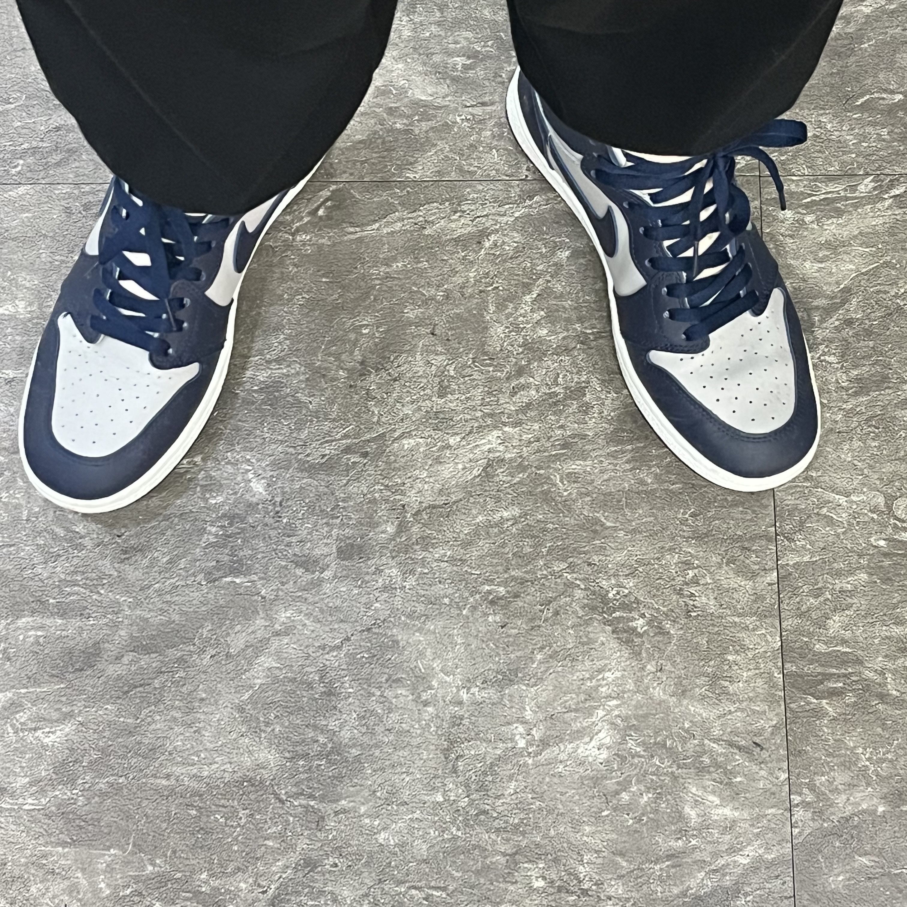 Jordan 1 High 85 College Navy 착용 스타일 - 1