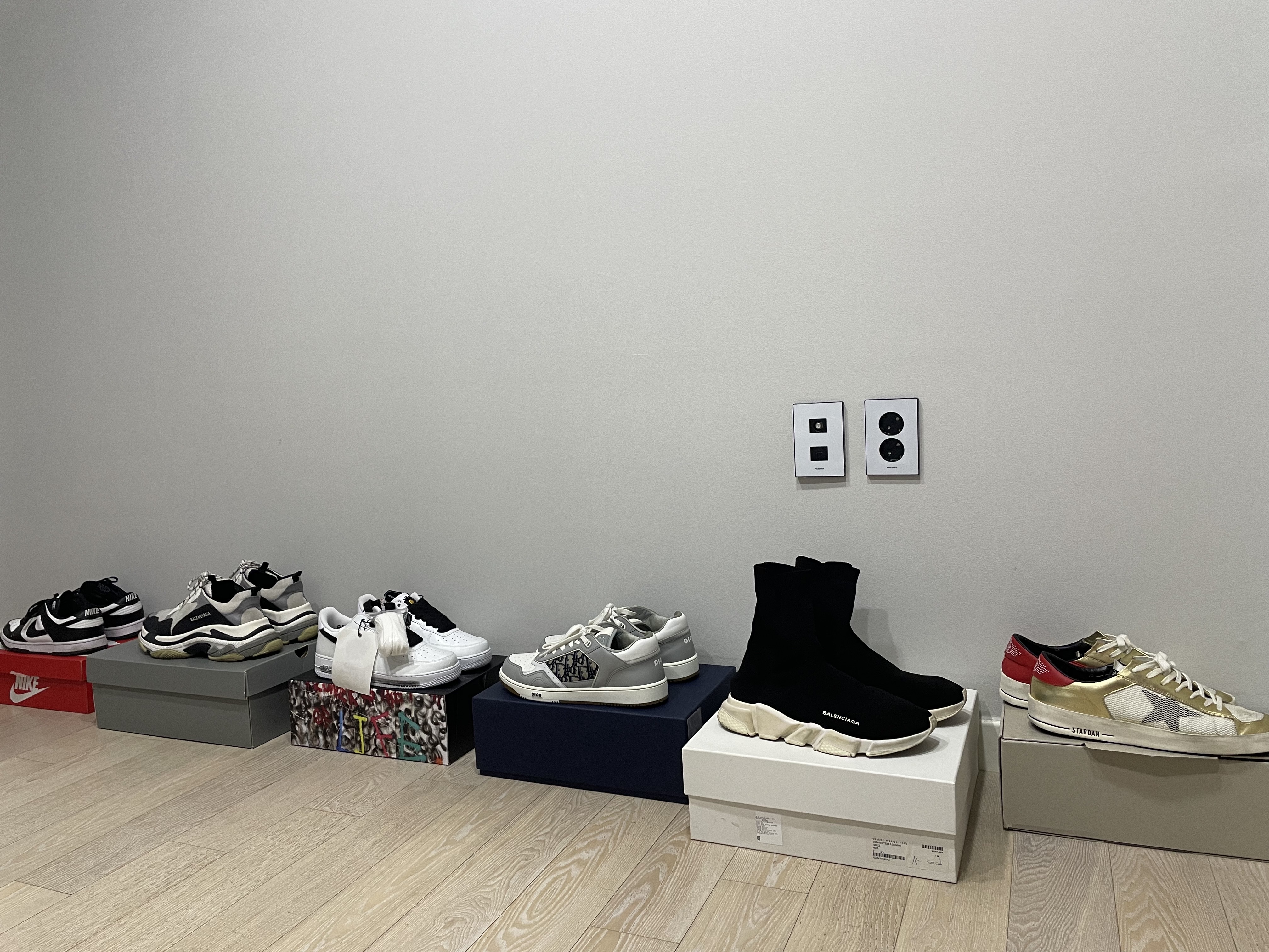 Nike x Peaceminusone Air Force 1 Low Para-Noise 2.0, Nike Dunk Low Retro Black 착용 스타일