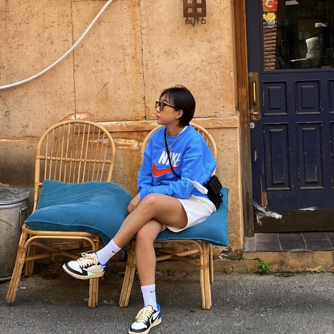 Jordan 1 x Travis Scott x Fragment Retro Low OG SP Military Blue 착용 스타일