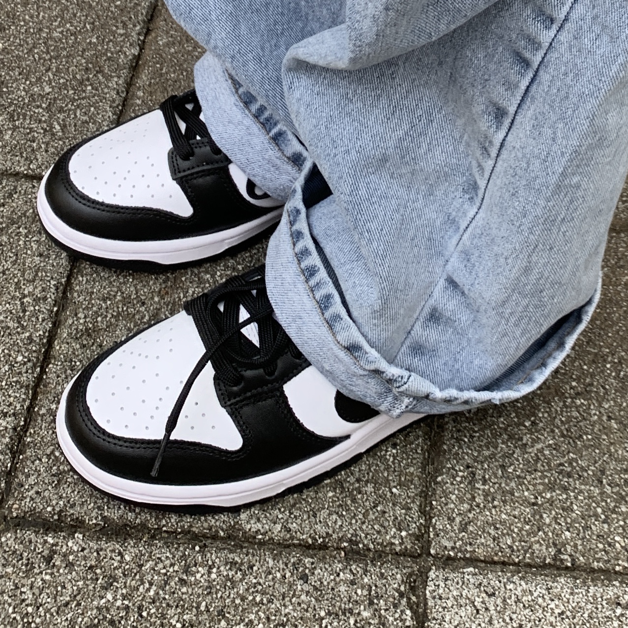 (W) Nike Dunk Low Black 착용 스타일