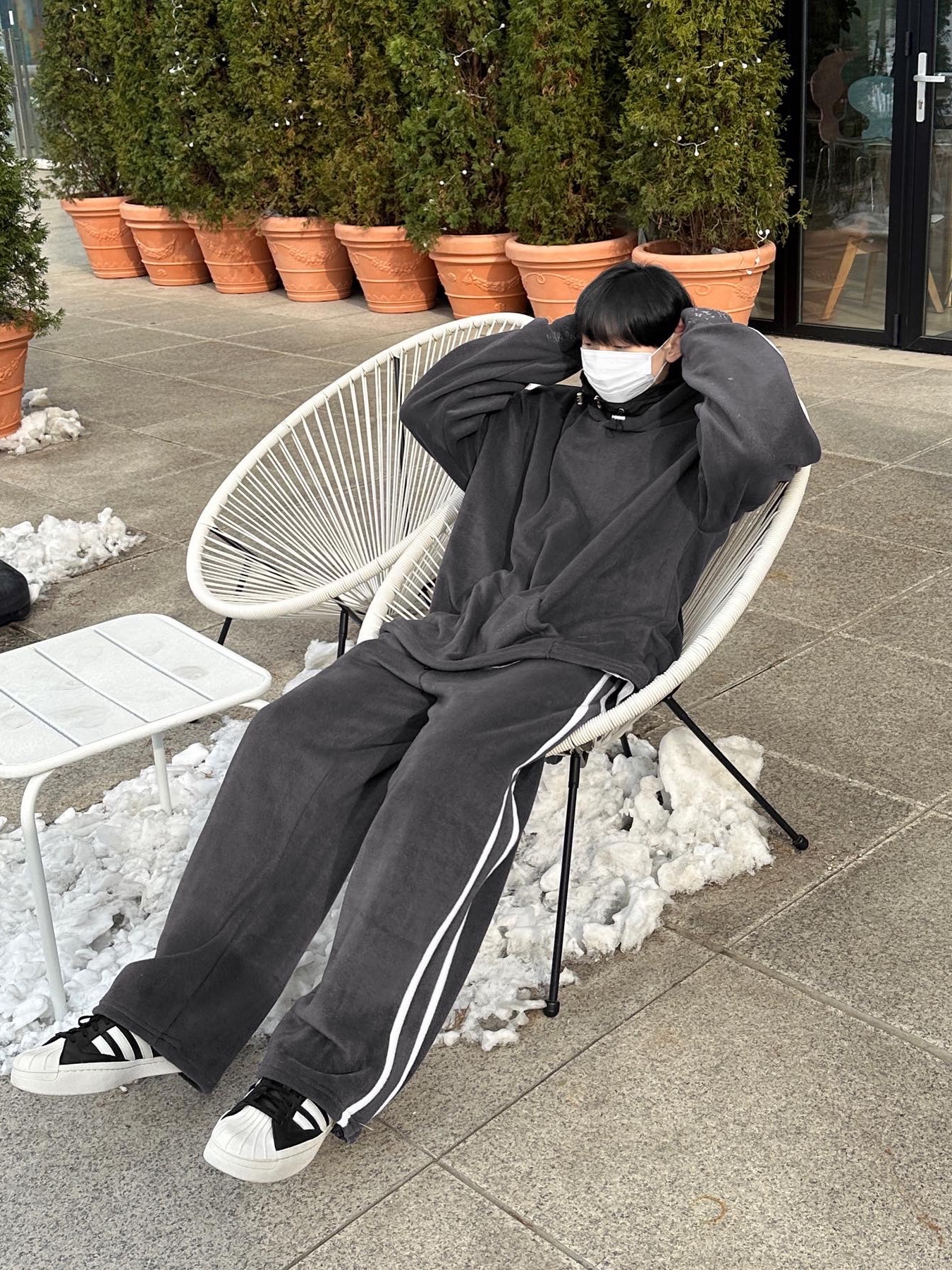 Y-3 Yohji Star Black White 착용 스타일 - 1
