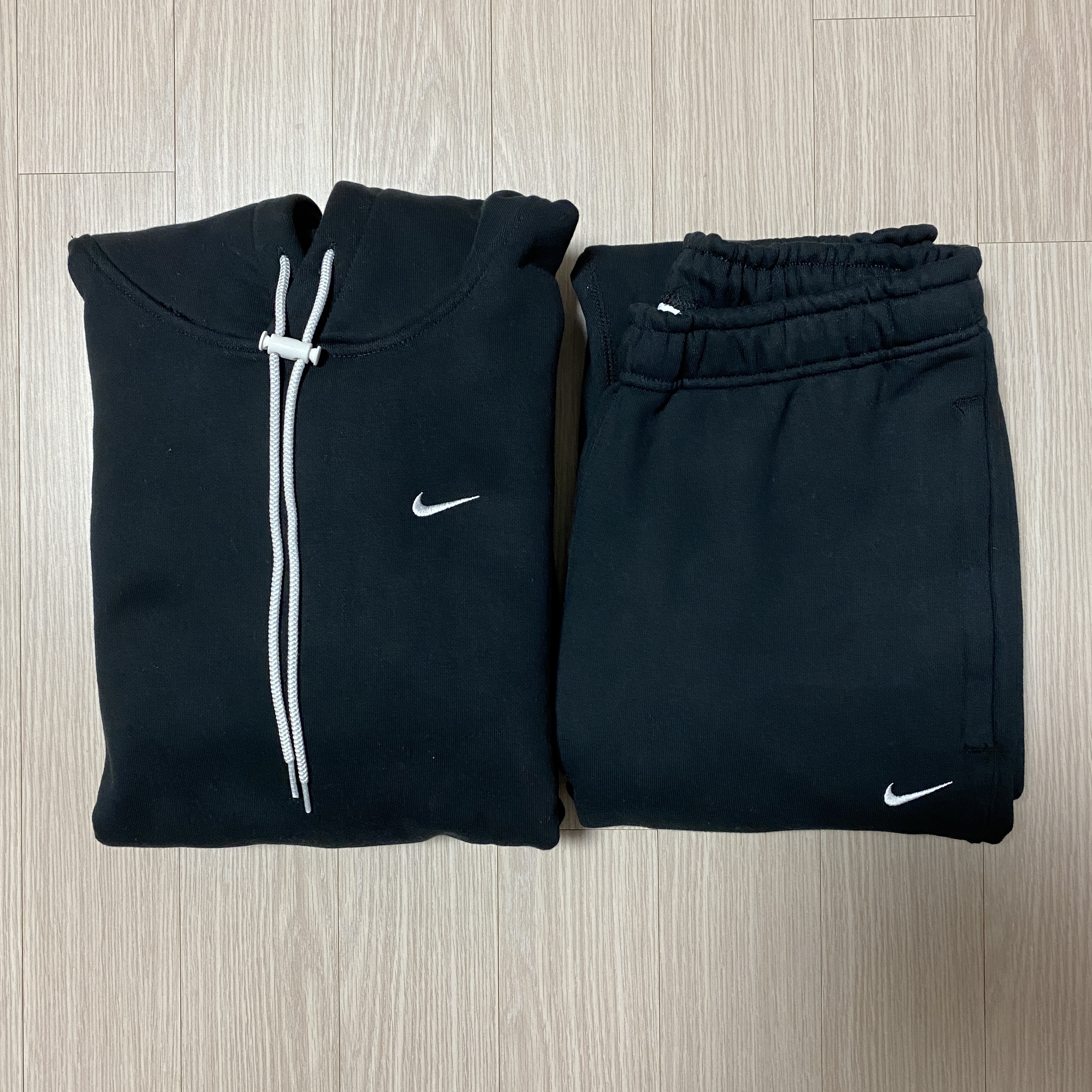 Nike NRG Solo Swoosh Fleece Hoodie Black White - US/EU, Nike NRG Solo Swoosh Fleece Pants Black White - Asia 착용 스타일