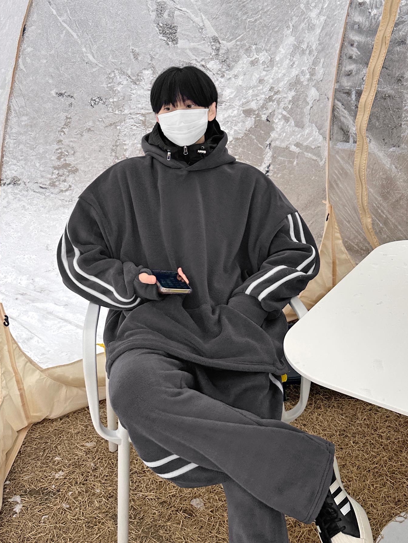 Y-3 Yohji Star Black White 착용 스타일 - 2