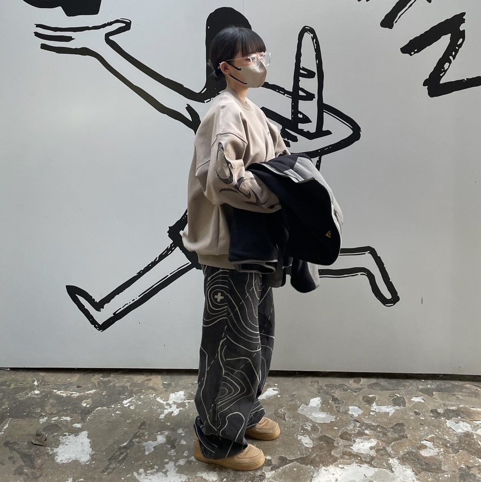 Nike Air Force 1 '07 WB Flax, Human Made Fleece Jacket Black 착용 스타일 - 3