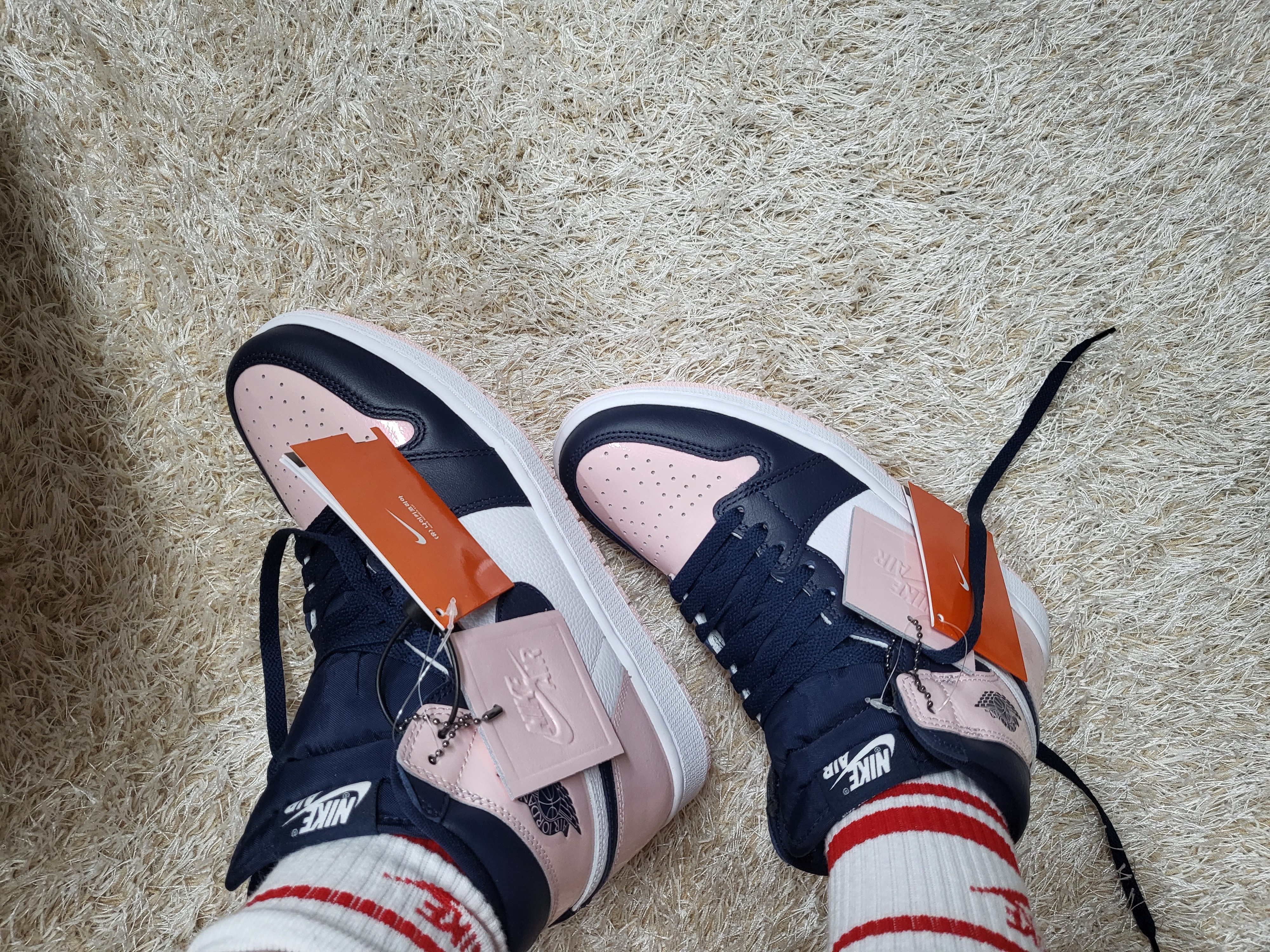 (W) Jordan 1 Retro High OG Atmosphere 착용 스타일