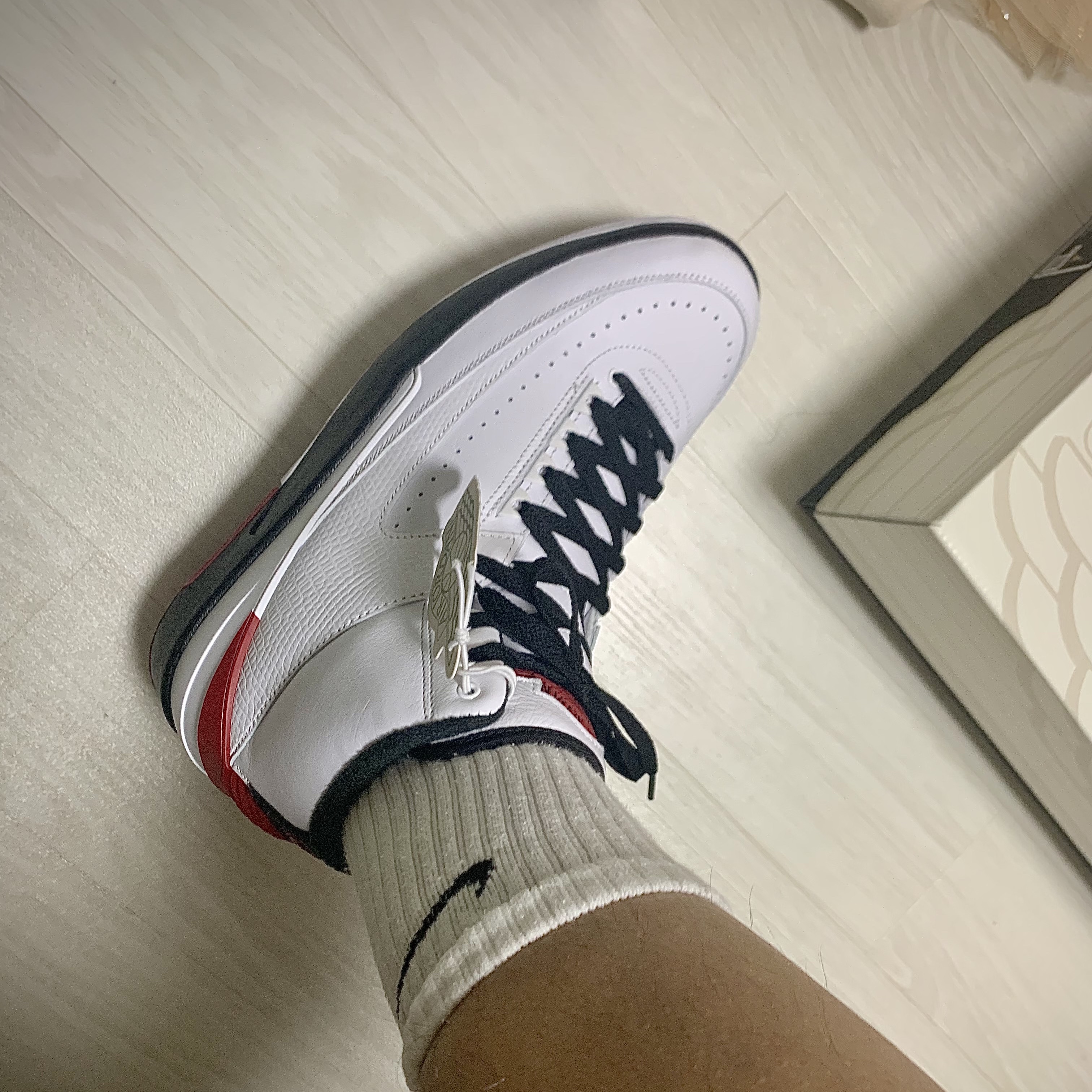 Jordan 2 Retro OG Chicago 착용 스타일