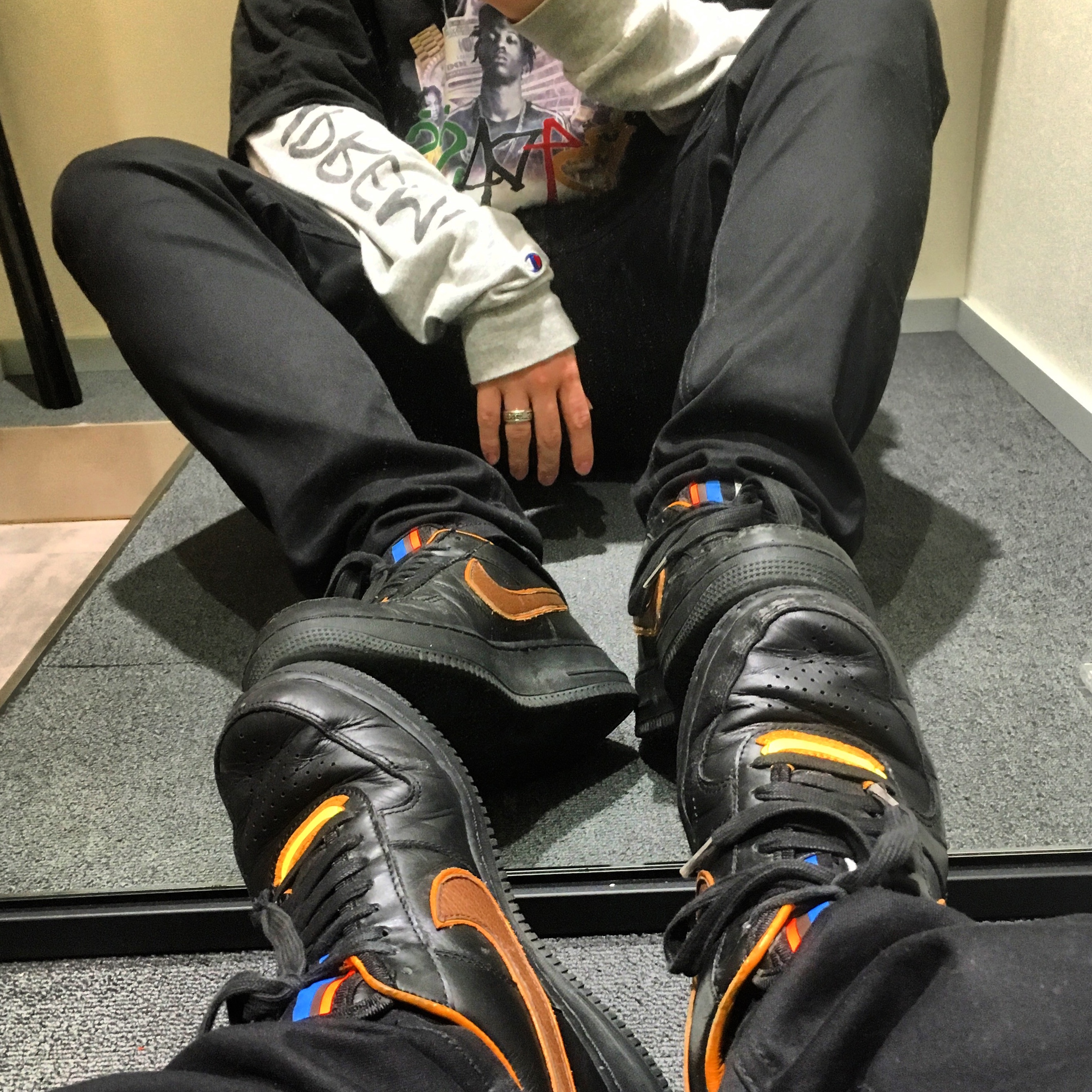 Nike x Off-White Air Force 1 Low The Ten, Nike x Acronym Air Presto Mid Olive 착용 스타일 - 2