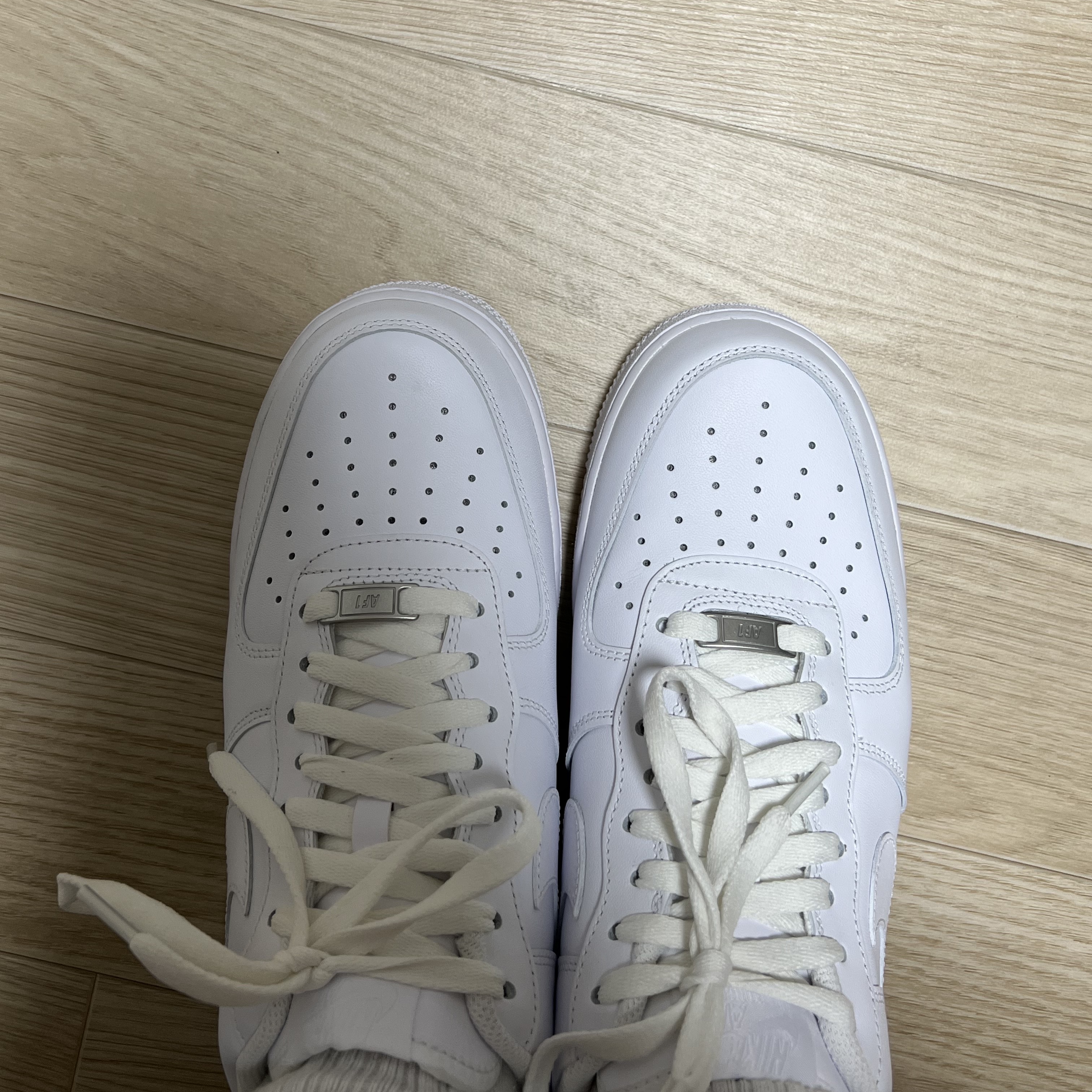 Nike Air Force 1 '07 Low White 착용 스타일 - 2