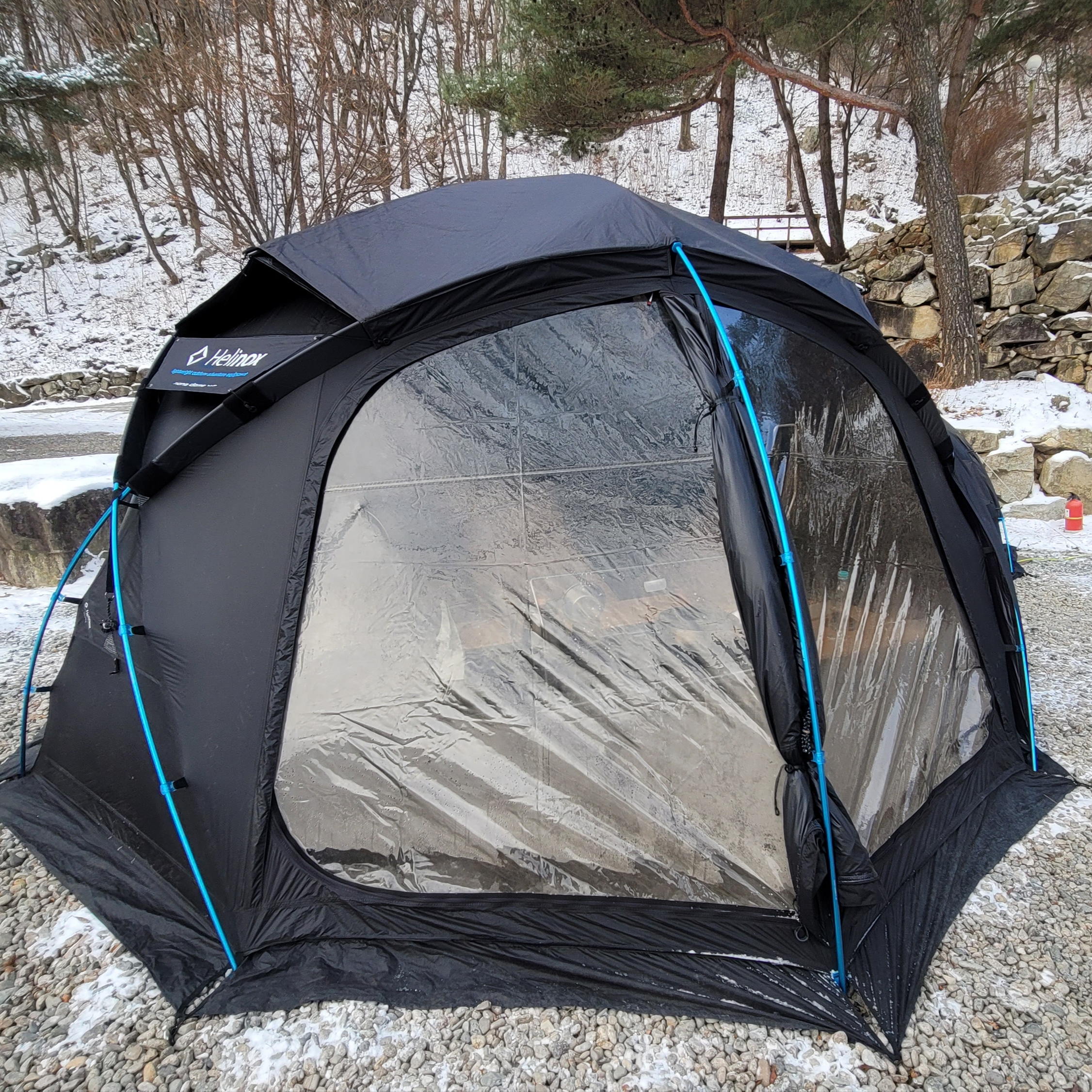 Helinox Nona Dome 4.0 Black 착용 스타일