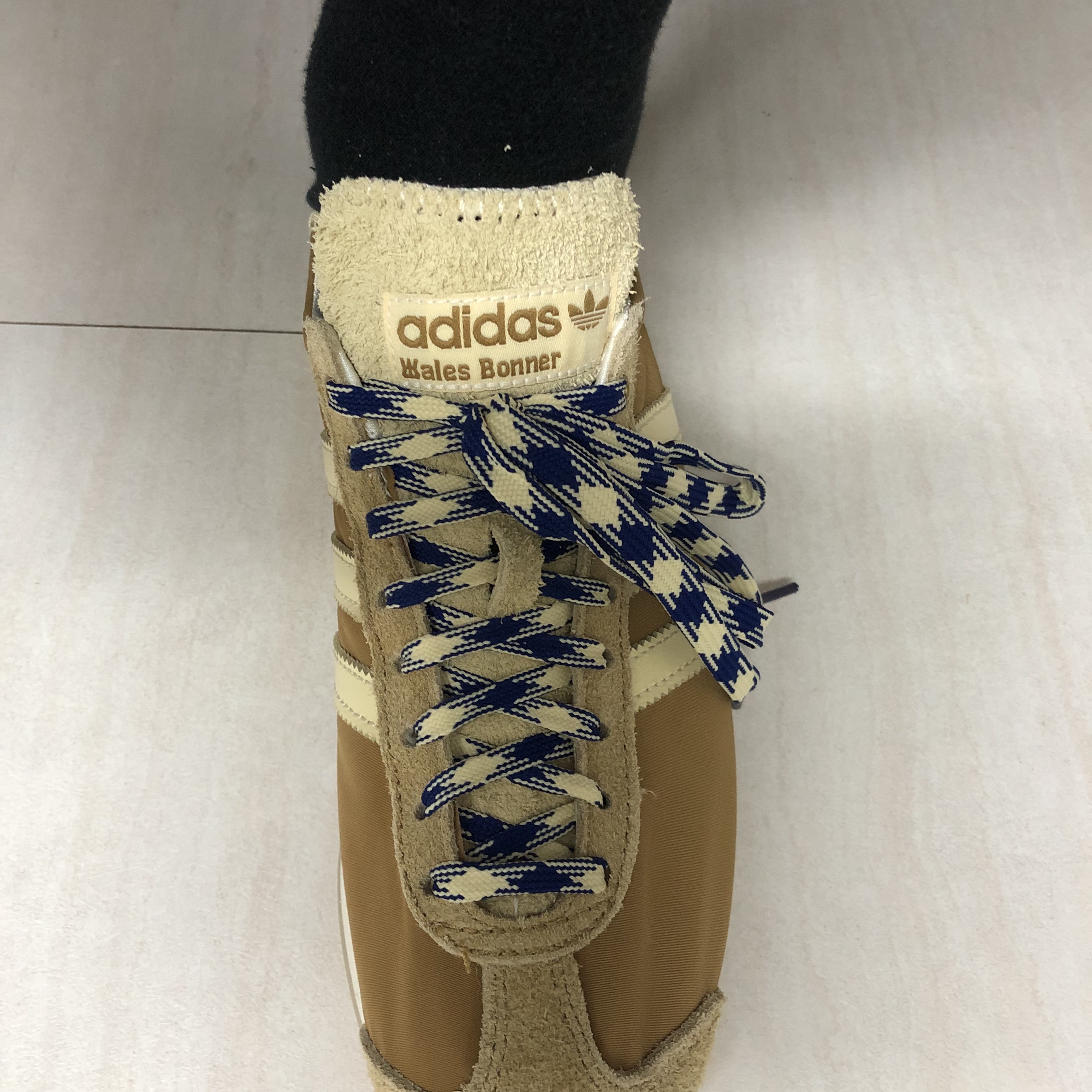 Adidas x Wales Bonner Country Mesa 착용 스타일