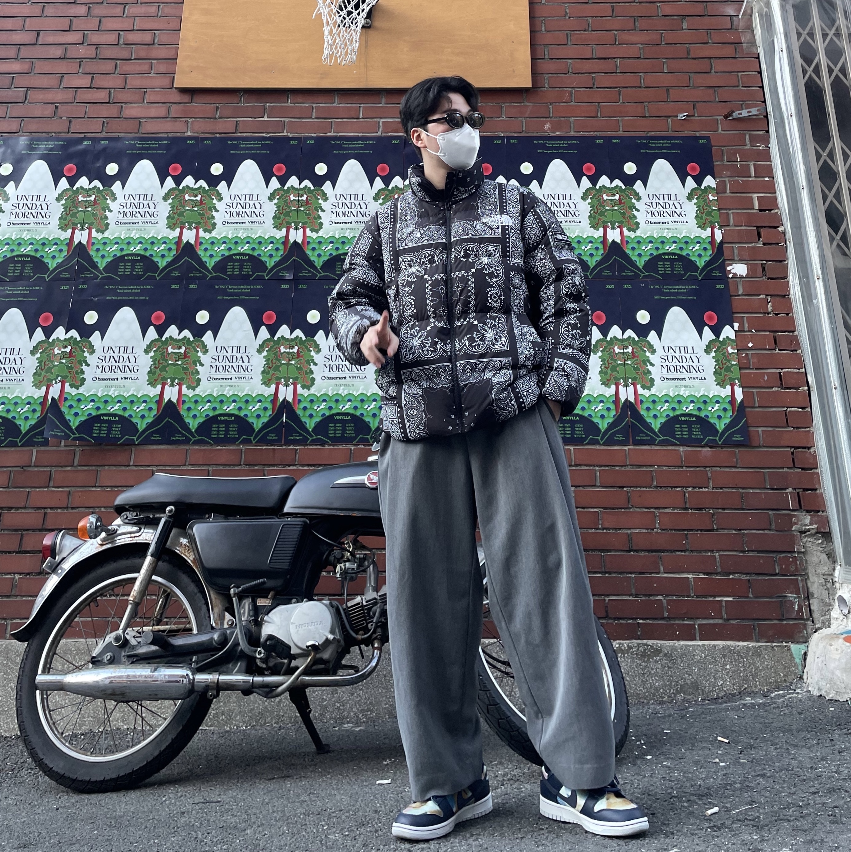 The North Face Novelty Lofty Down Jacket Real Black 착용 스타일