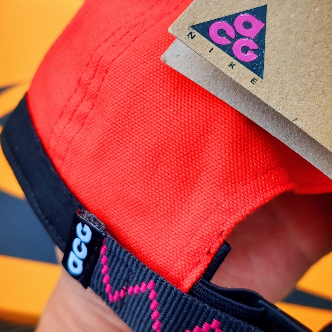 Nike ACG H86 Cap Habanero Red 착용 스타일 - 2