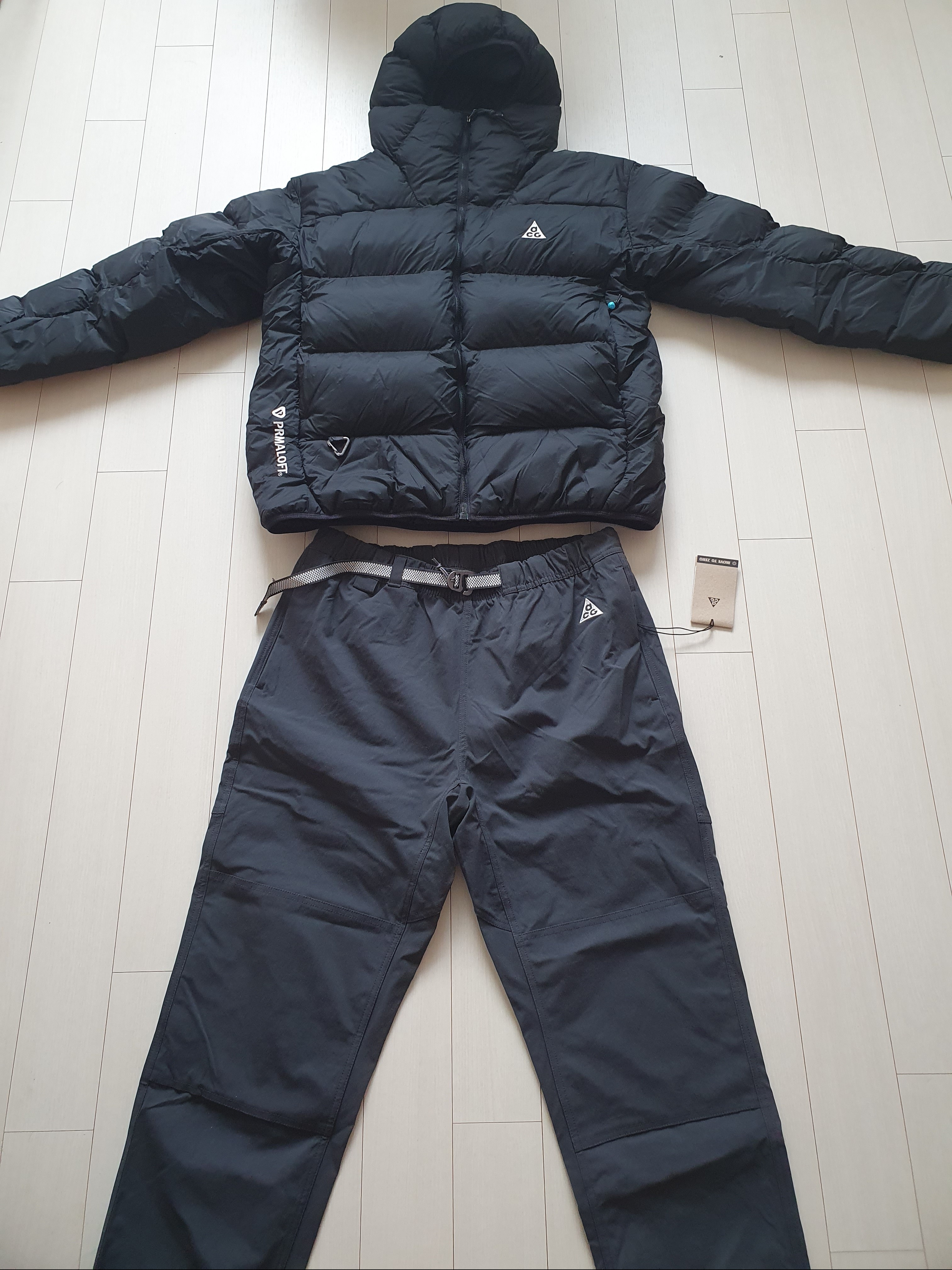 Nike ACG Therma-Fit ADV Lunar Lake Puffer Jacket Black - Asia, Nike ACG Trail Pants Dark Smoke Grey - Asia 착용 스타일