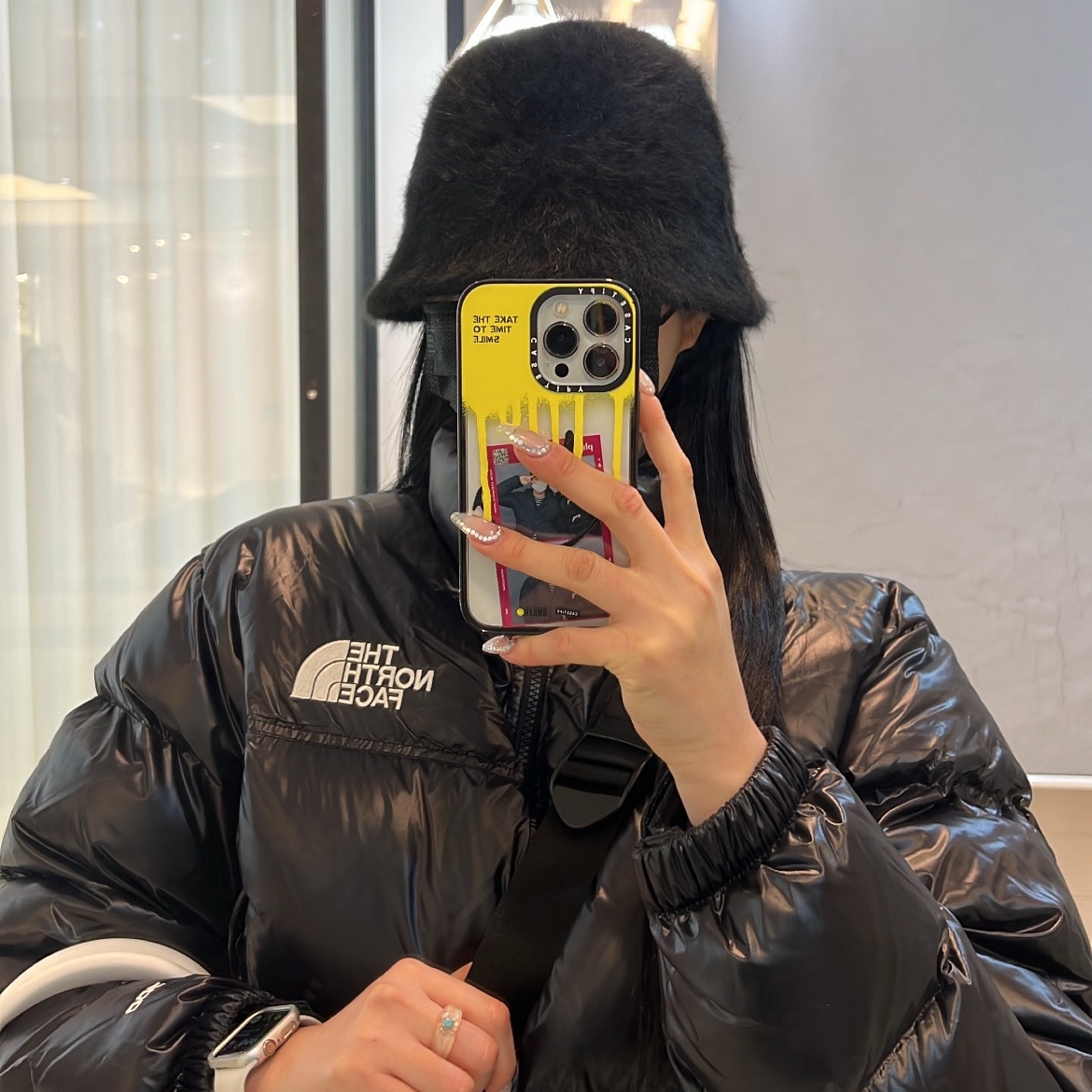 (W) The North Face Nuptse Short Jacket TNF Black 착용 스타일 - 4