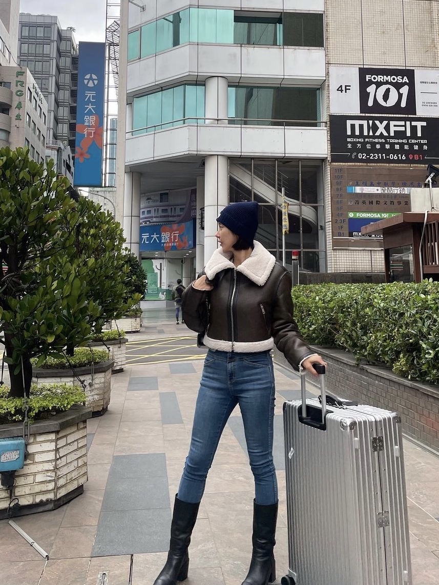 get shopping with me🛍️님의 스타일 - 1