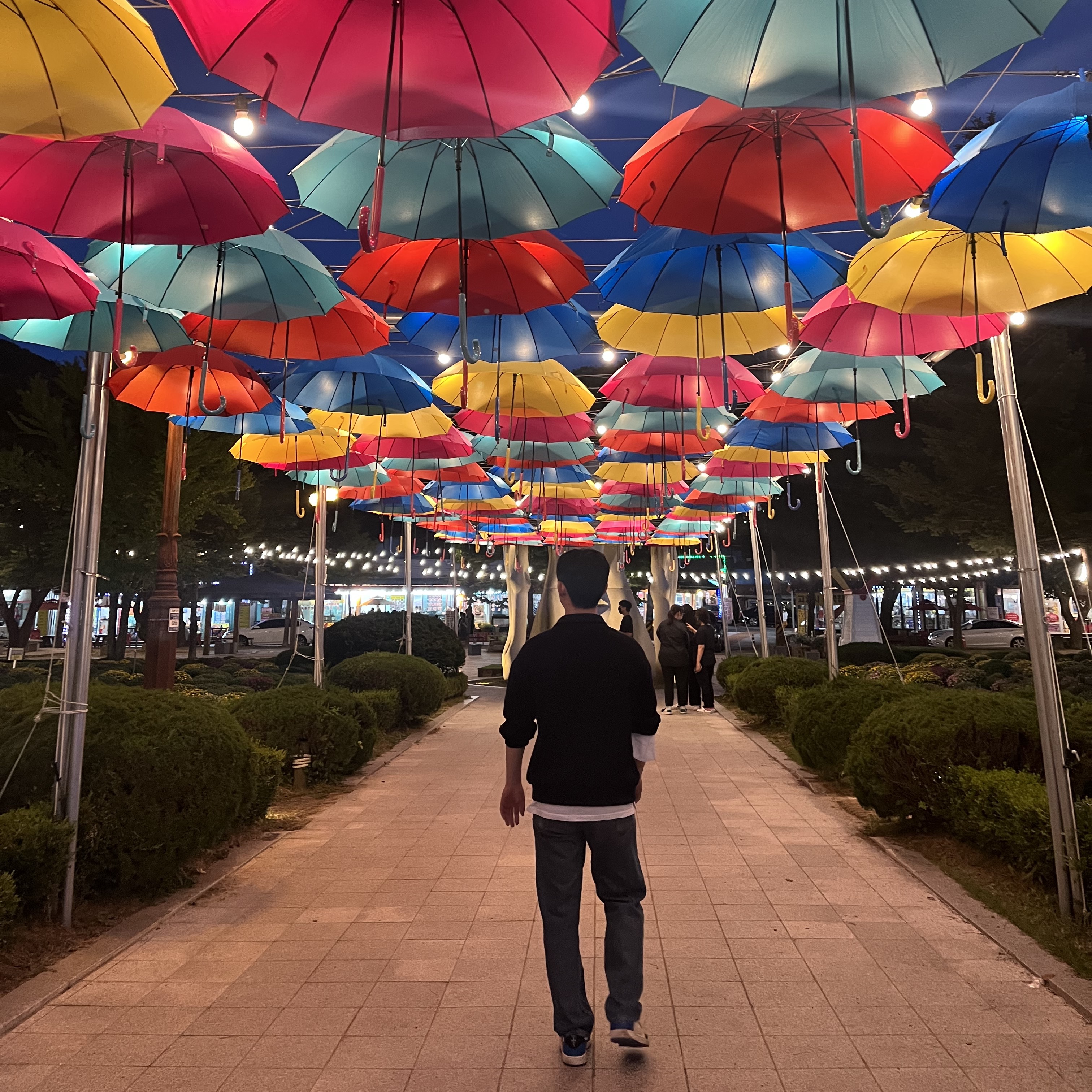 Jordan 1 x Travis Scott x Fragment Retro Low OG SP Military Blue 착용 스타일