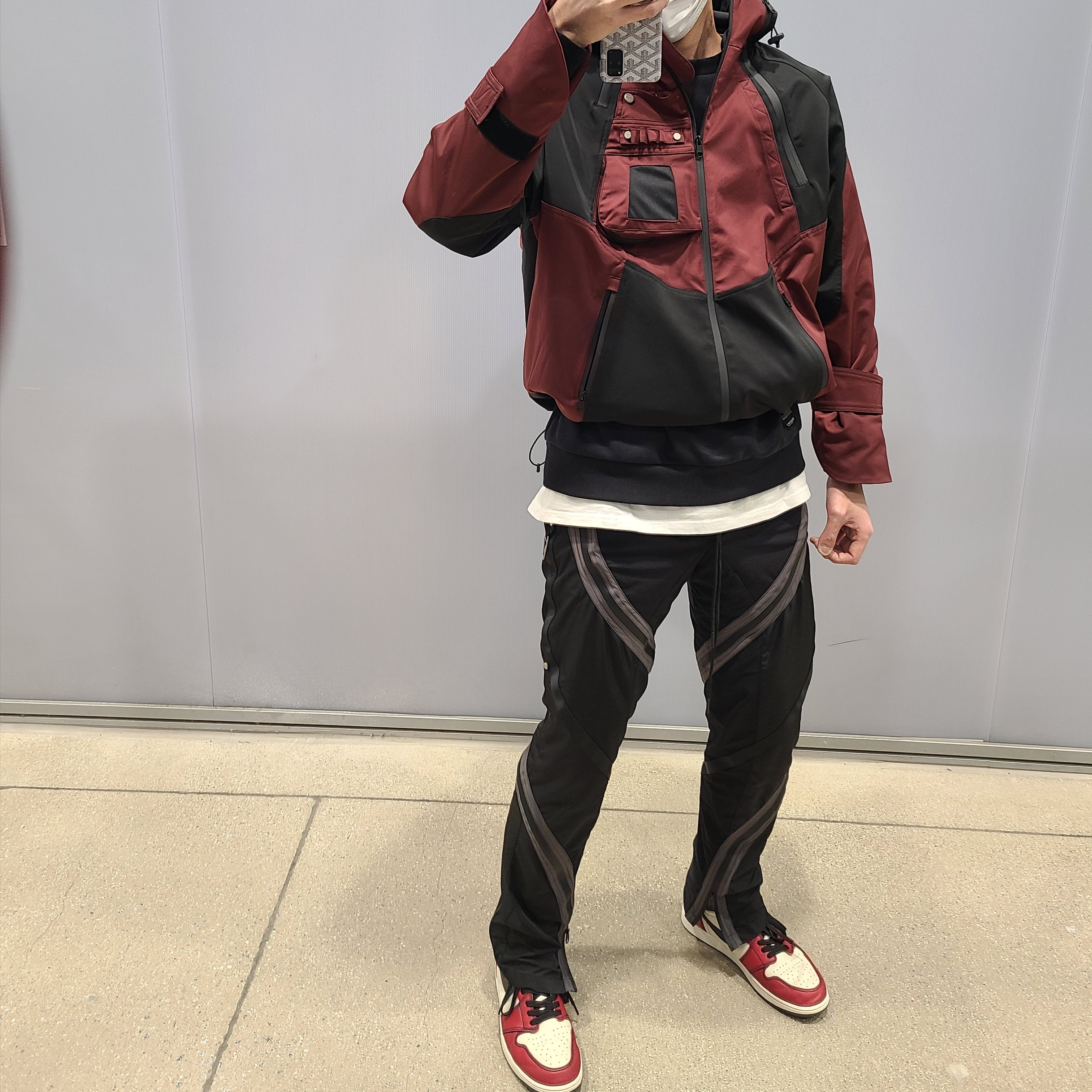 Undermycar Kame Multi Zip Turtle Shell Parka Hot Rod - 22FW, Jordan 1 Retro High OG Defiant SB LA to Chicago 착용 스타일