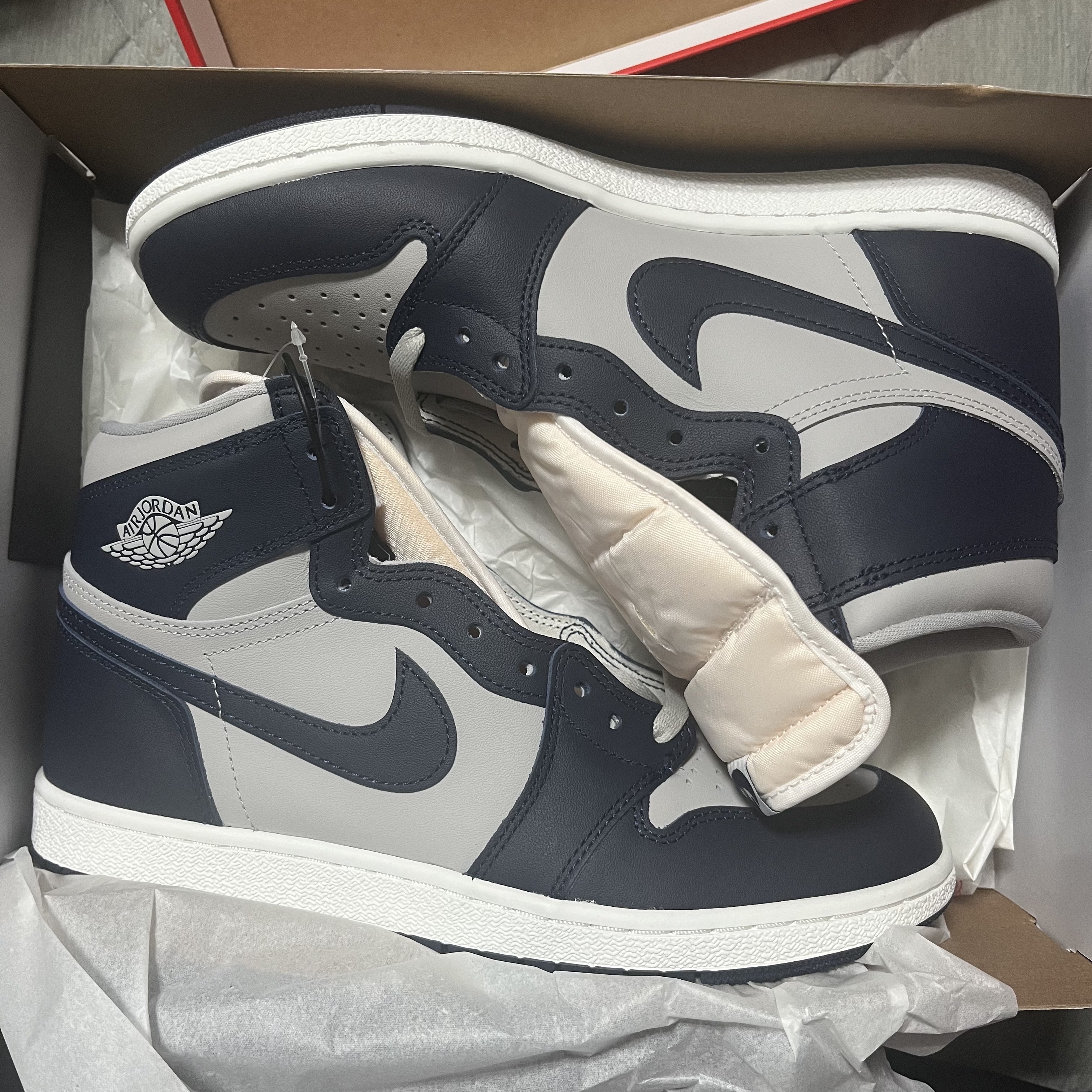 Jordan 1 High 85 College Navy 착용 스타일 - 2