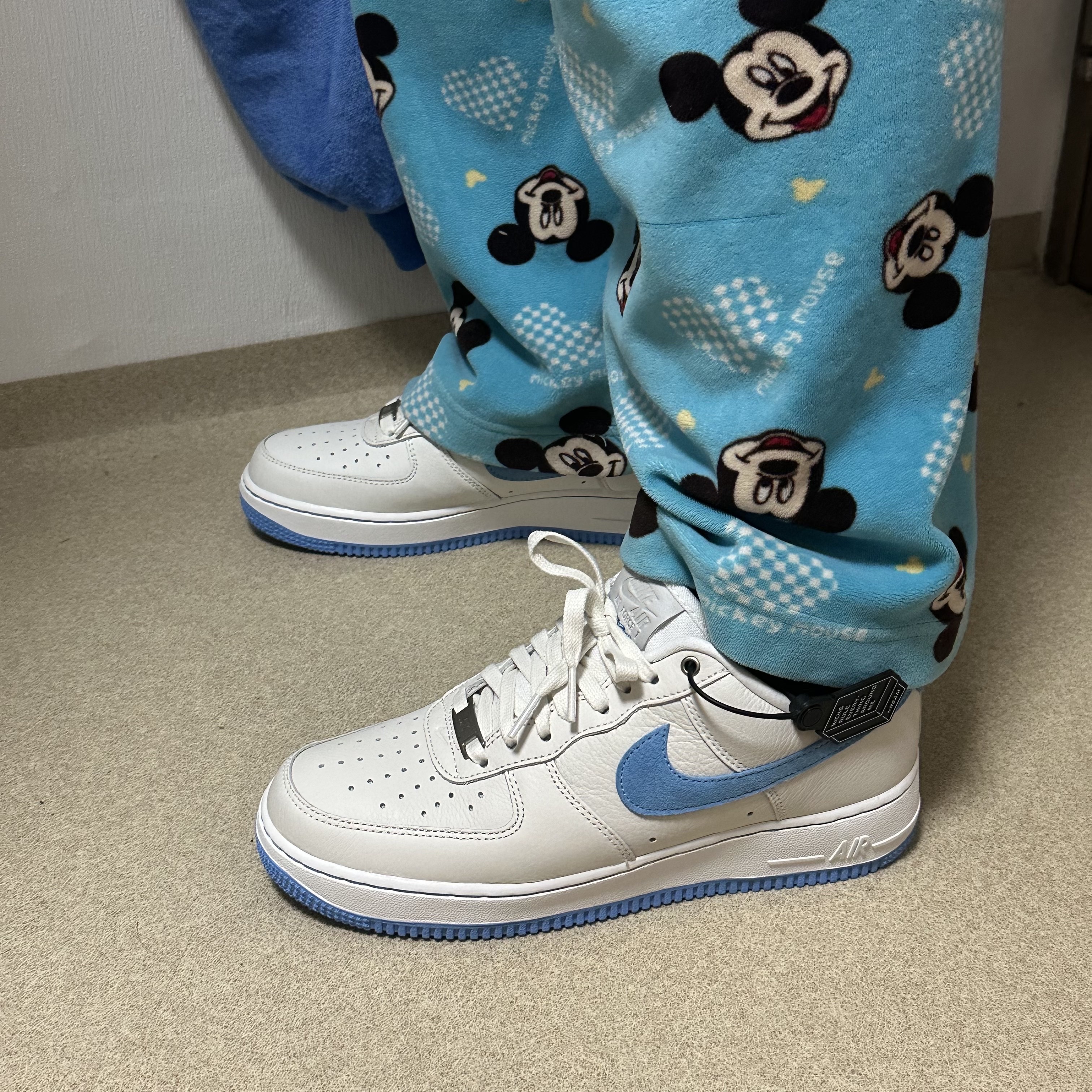 (W) Nike Air Force 1 LXX University Blue 착용 스타일