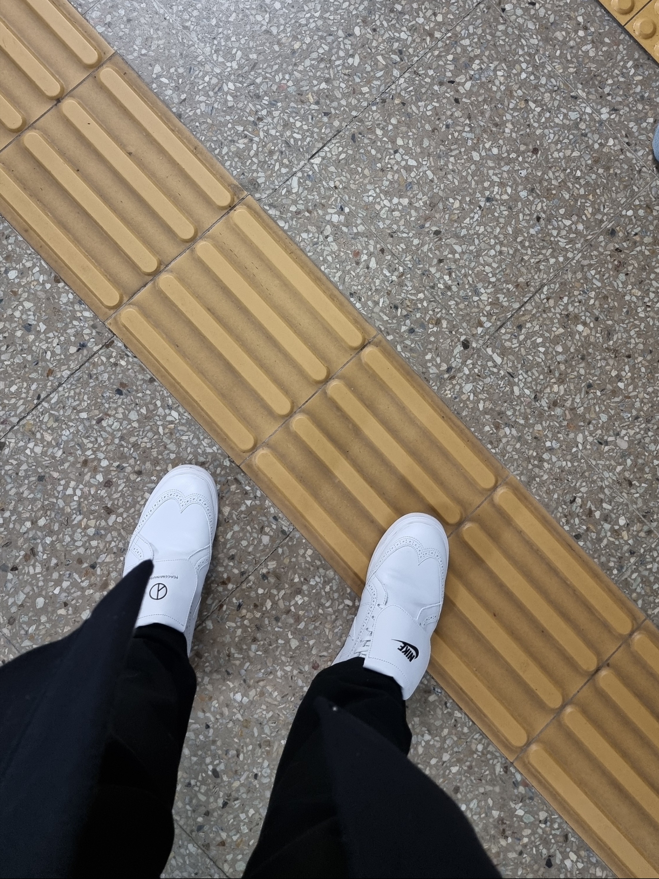 Nike x Peaceminusone Kwondo1 White 착용 스타일