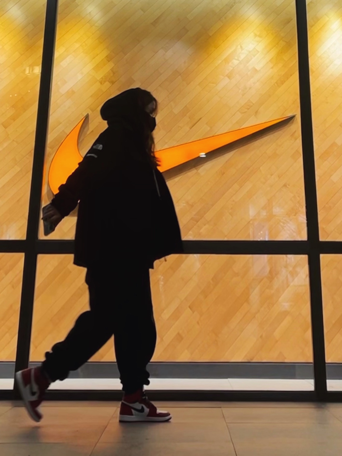 Jordan 1 Retro High OG Chicago 2015, Supreme x The North Face Trekking Convertible Jacket Black - 22SS 착용 스타일