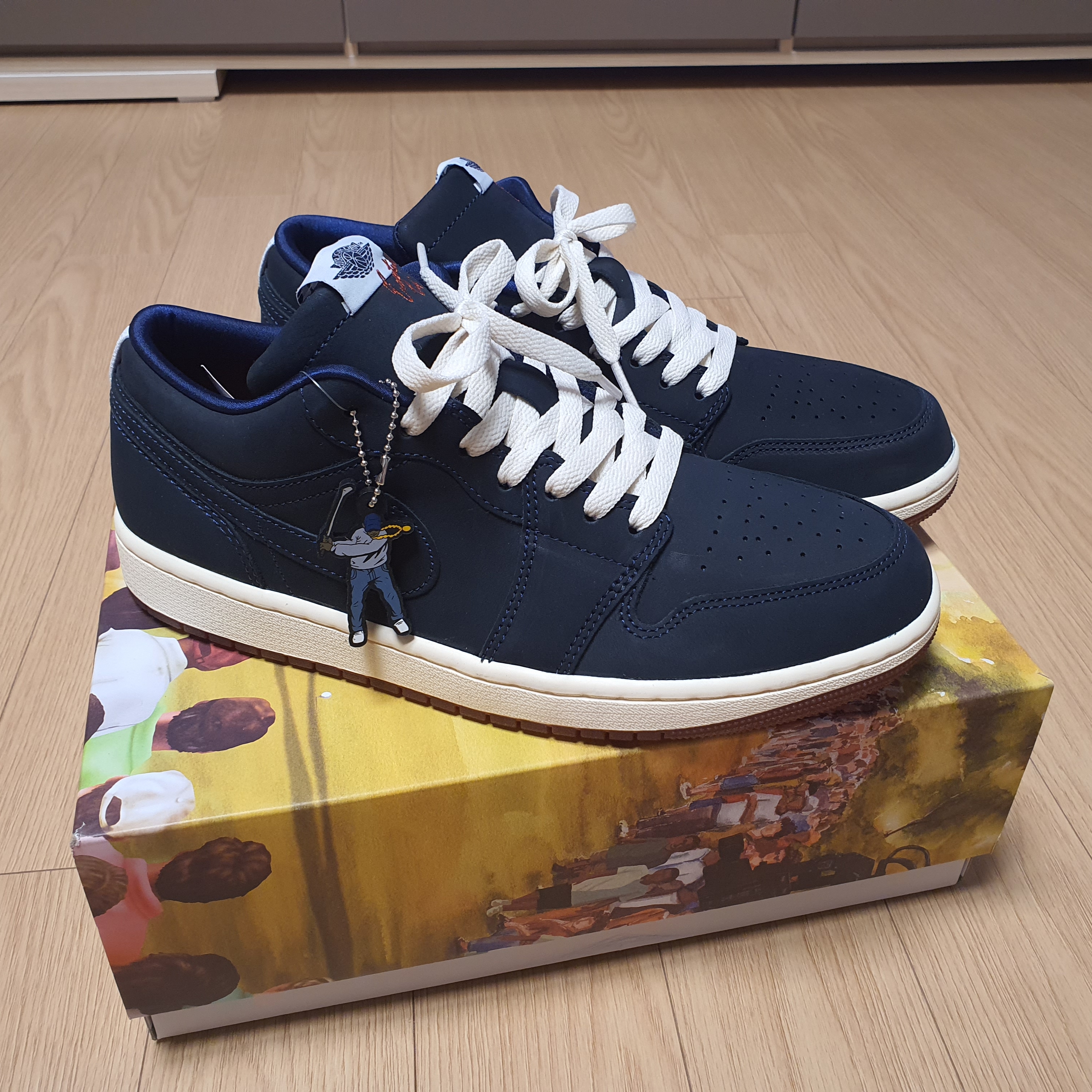 Jordan 1 x Eastside Golf Low Midnight Navy 착용 스타일 - 1
