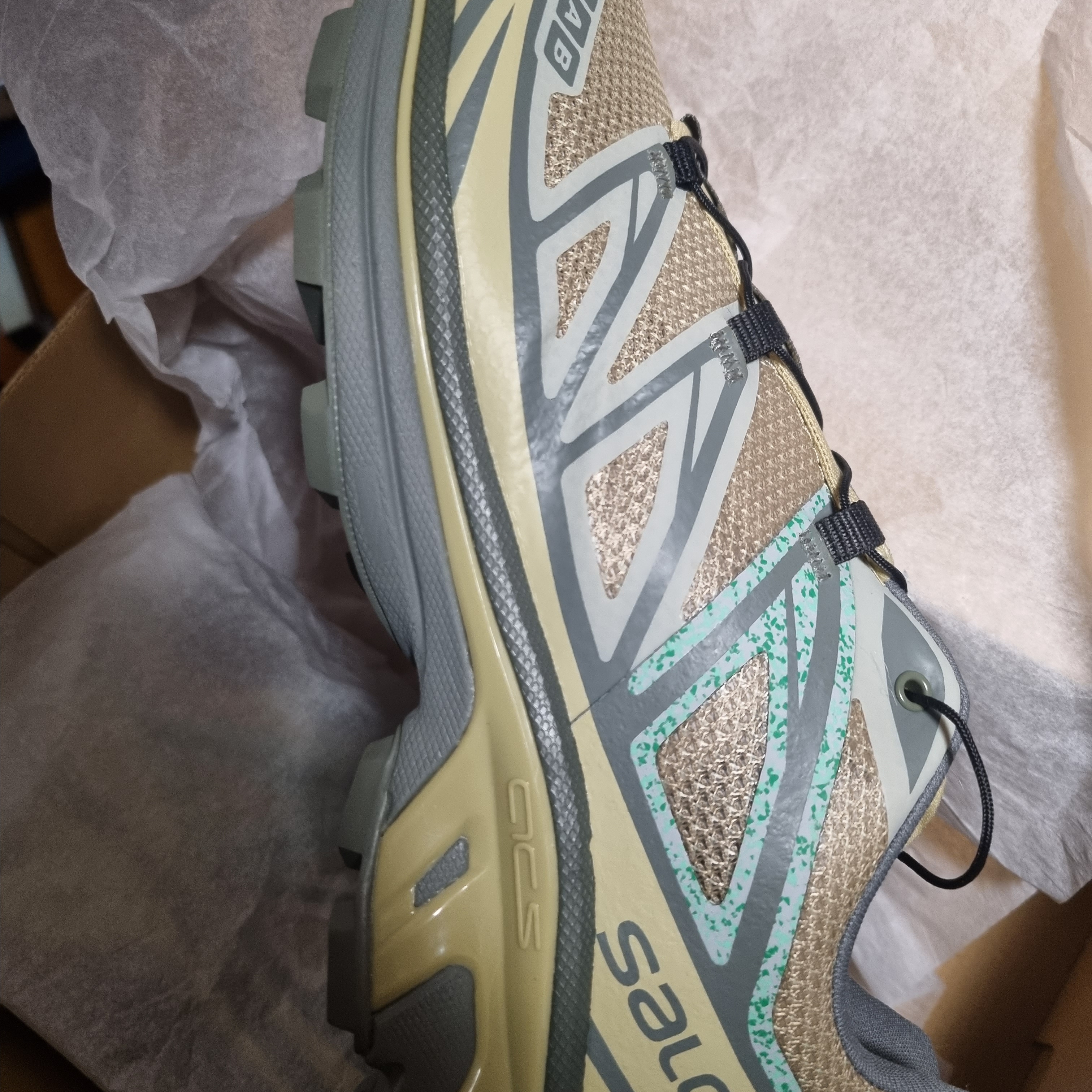 Salomon XT-6 Mindful Grey Green Moss Grey 착용 스타일 - 1