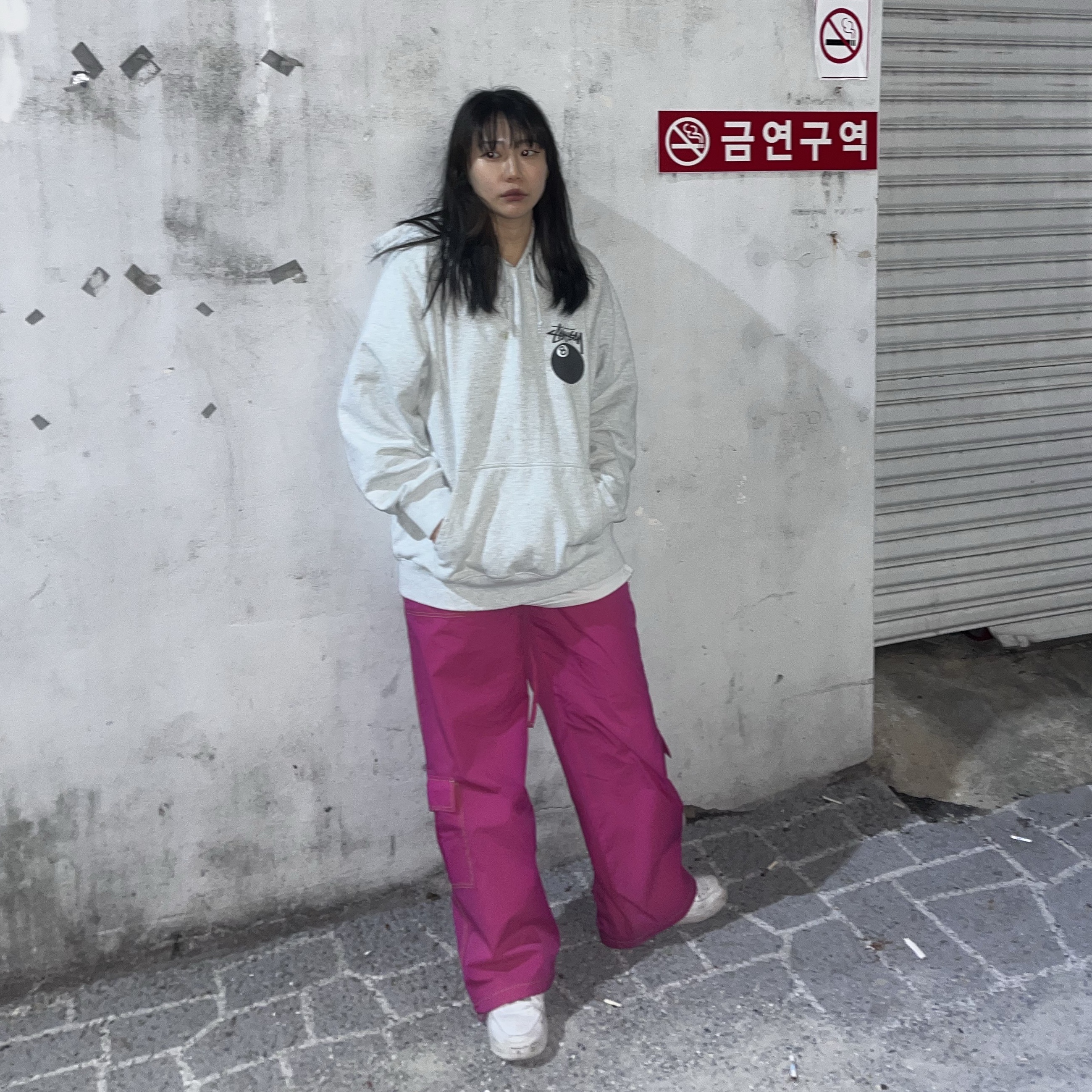Stussy 8 Ball Hoodie Ash Heather - 21FW 착용 스타일
