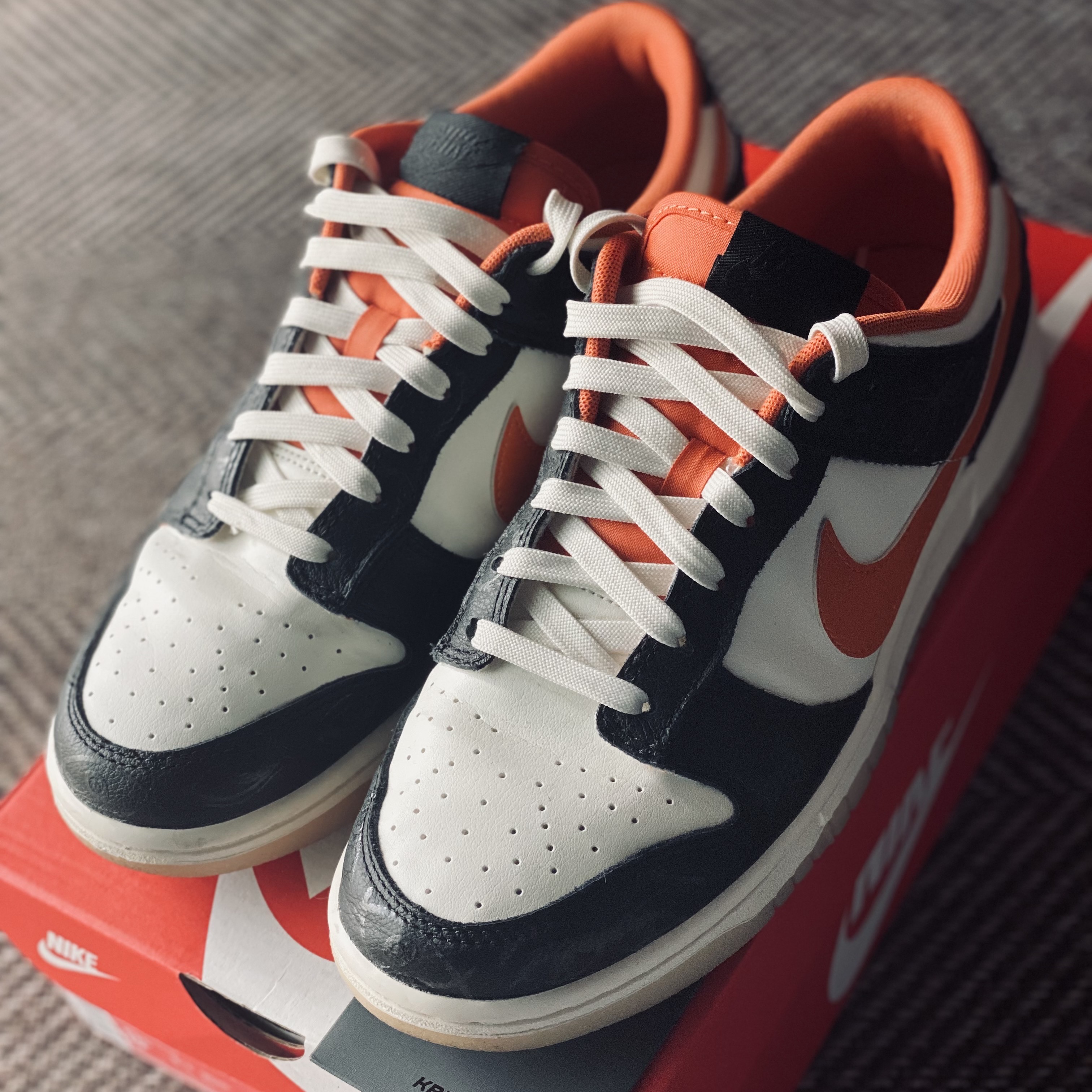 Nike Dunk Low Retro PRM Halloween 착용 스타일