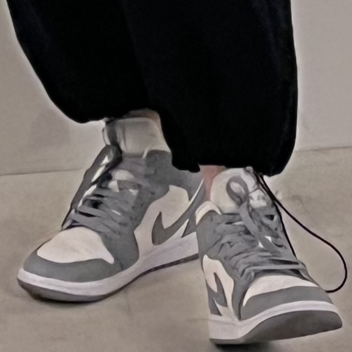 (W) Jordan 1 Mid Sail Stealth 착용 스타일