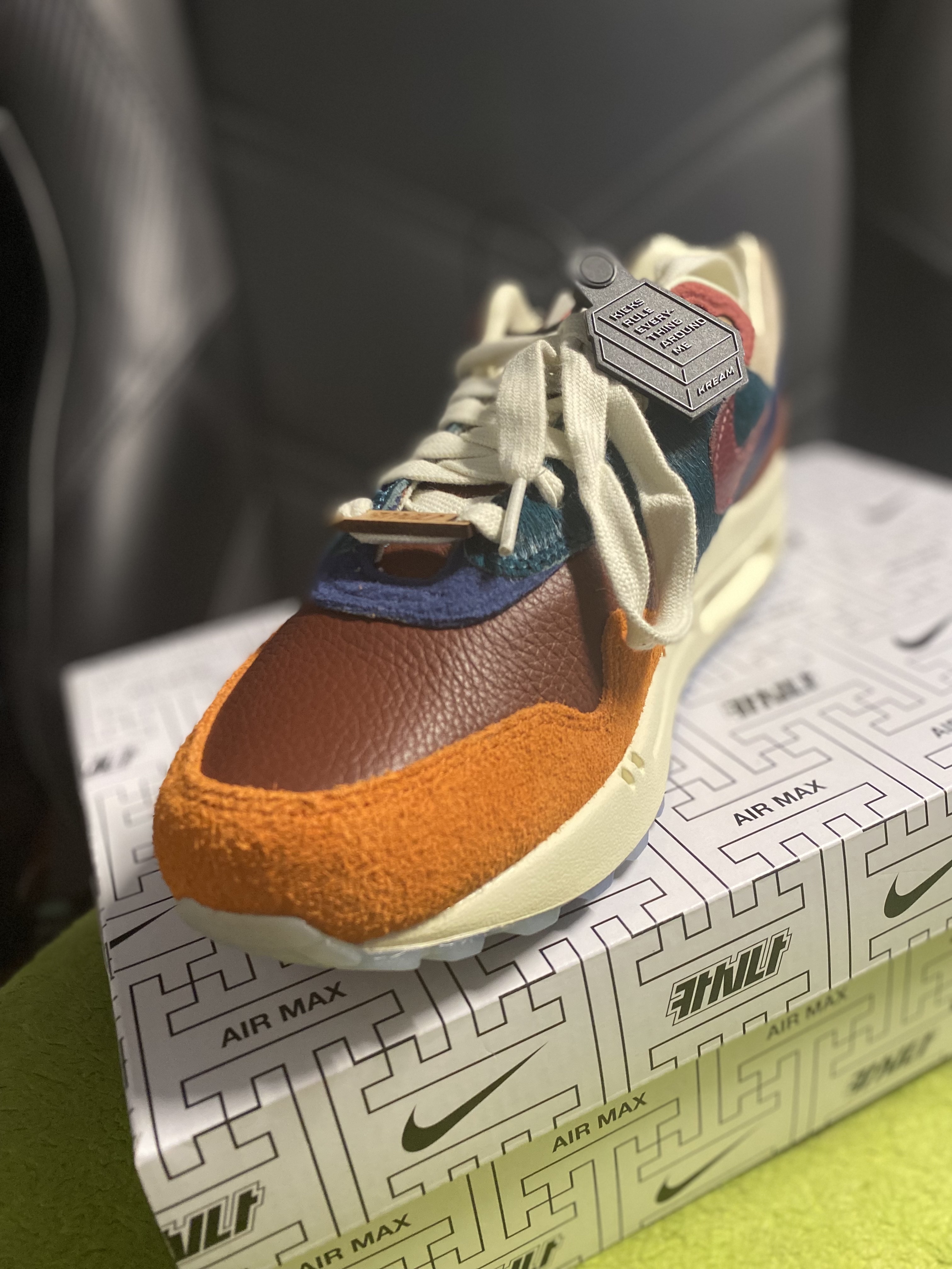 Nike x Kasina Air Max 1 SP Won-Ang Orange 착용 스타일