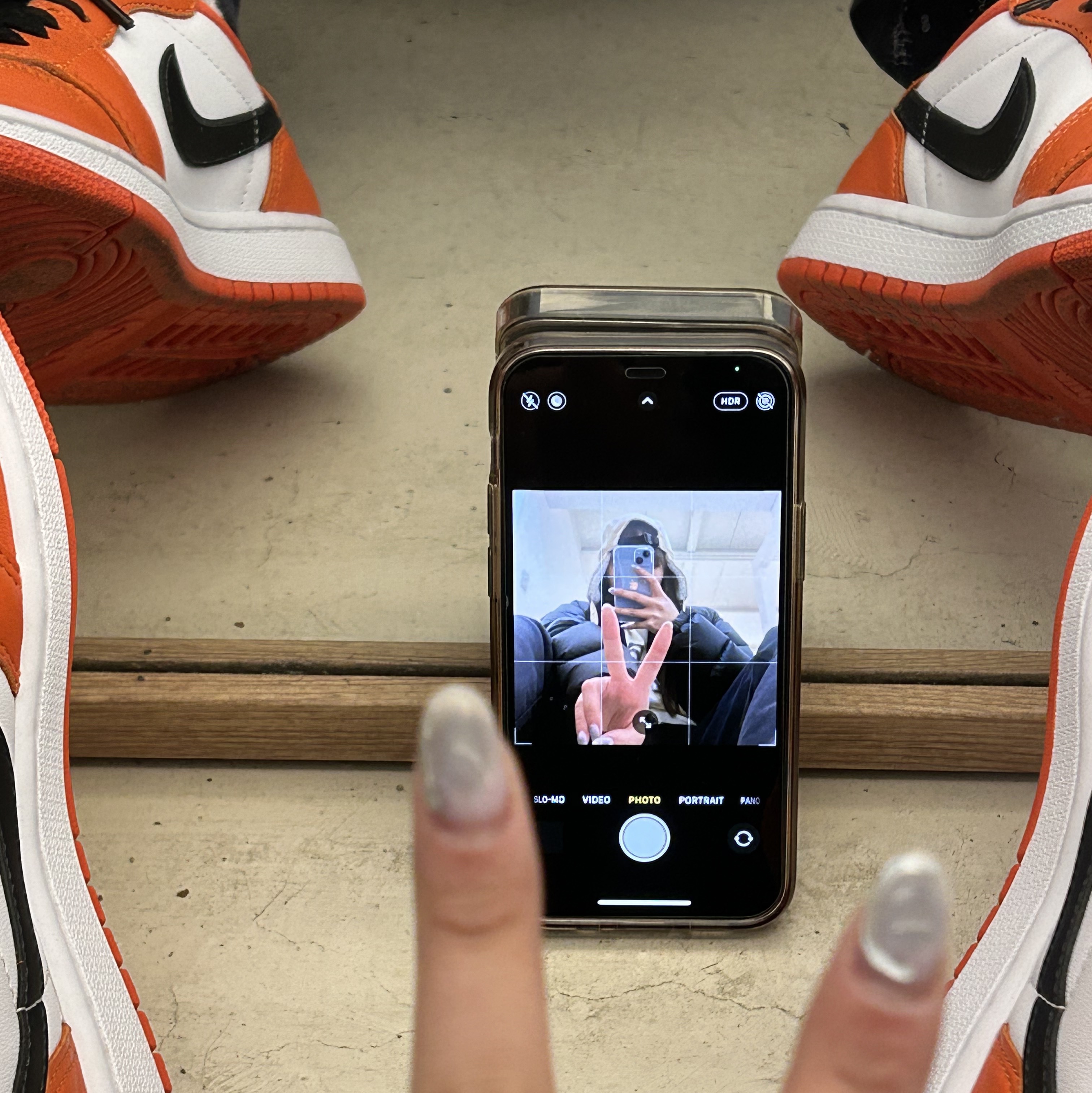 (W) Jordan 1 Low OG Starfish 착용 스타일 - 1