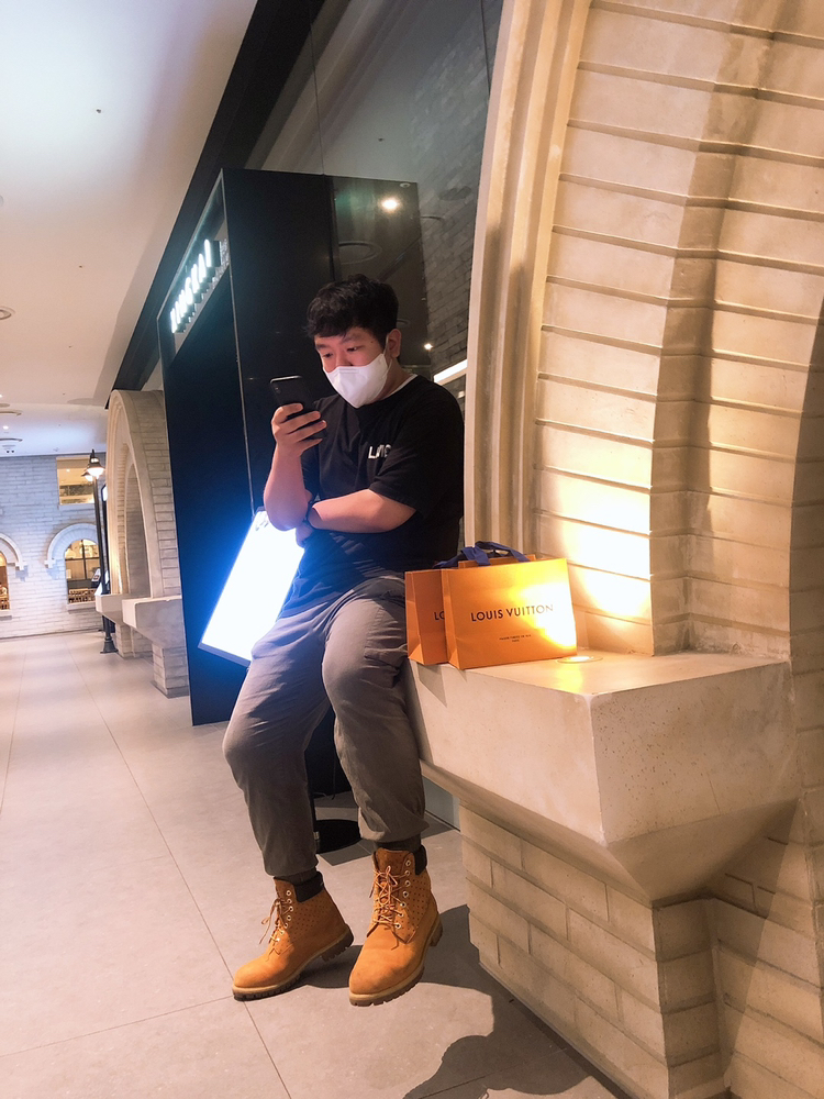 KREAM 프로필 이미지
