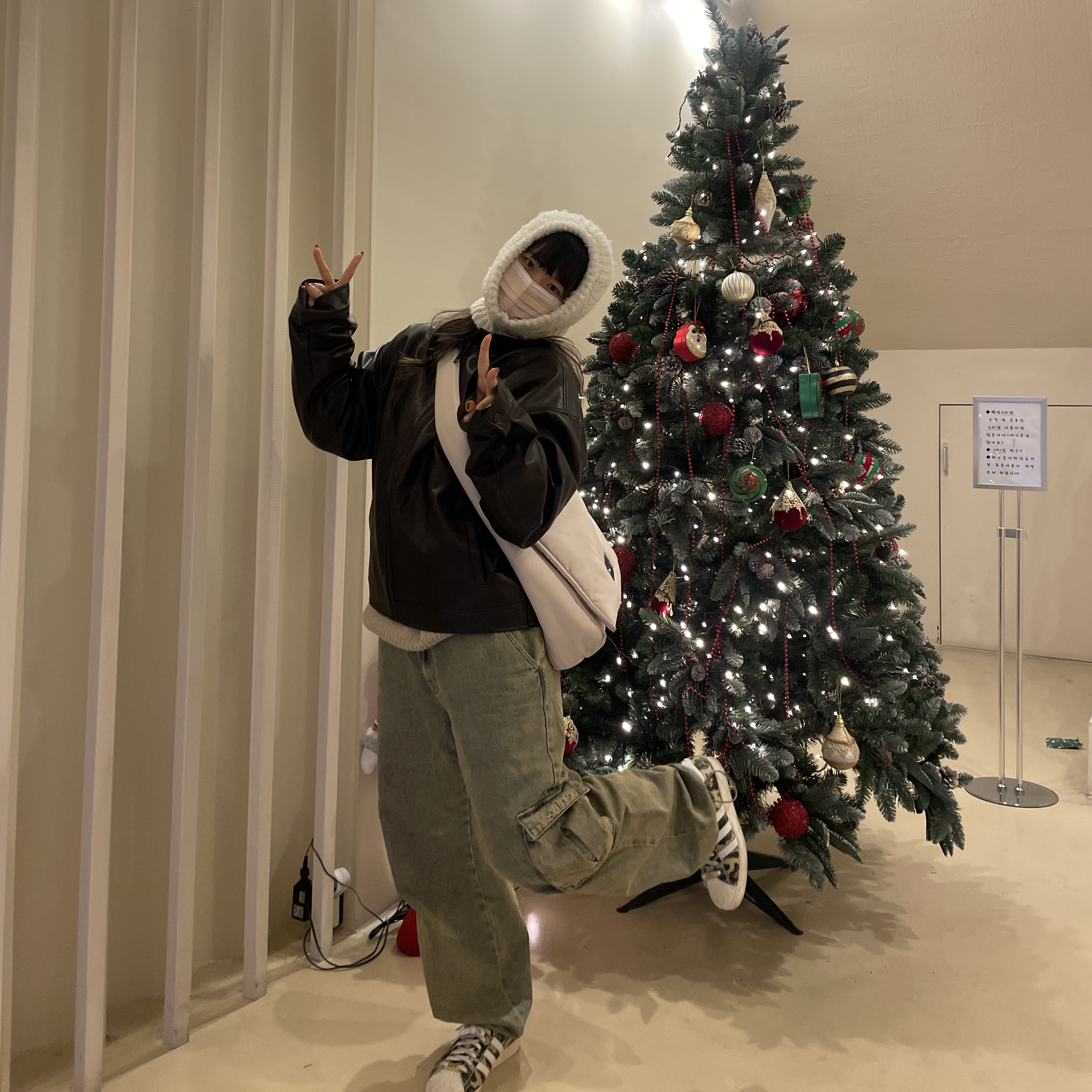 Adidas x BAPE Superstar 80s Green Camo 착용 스타일
