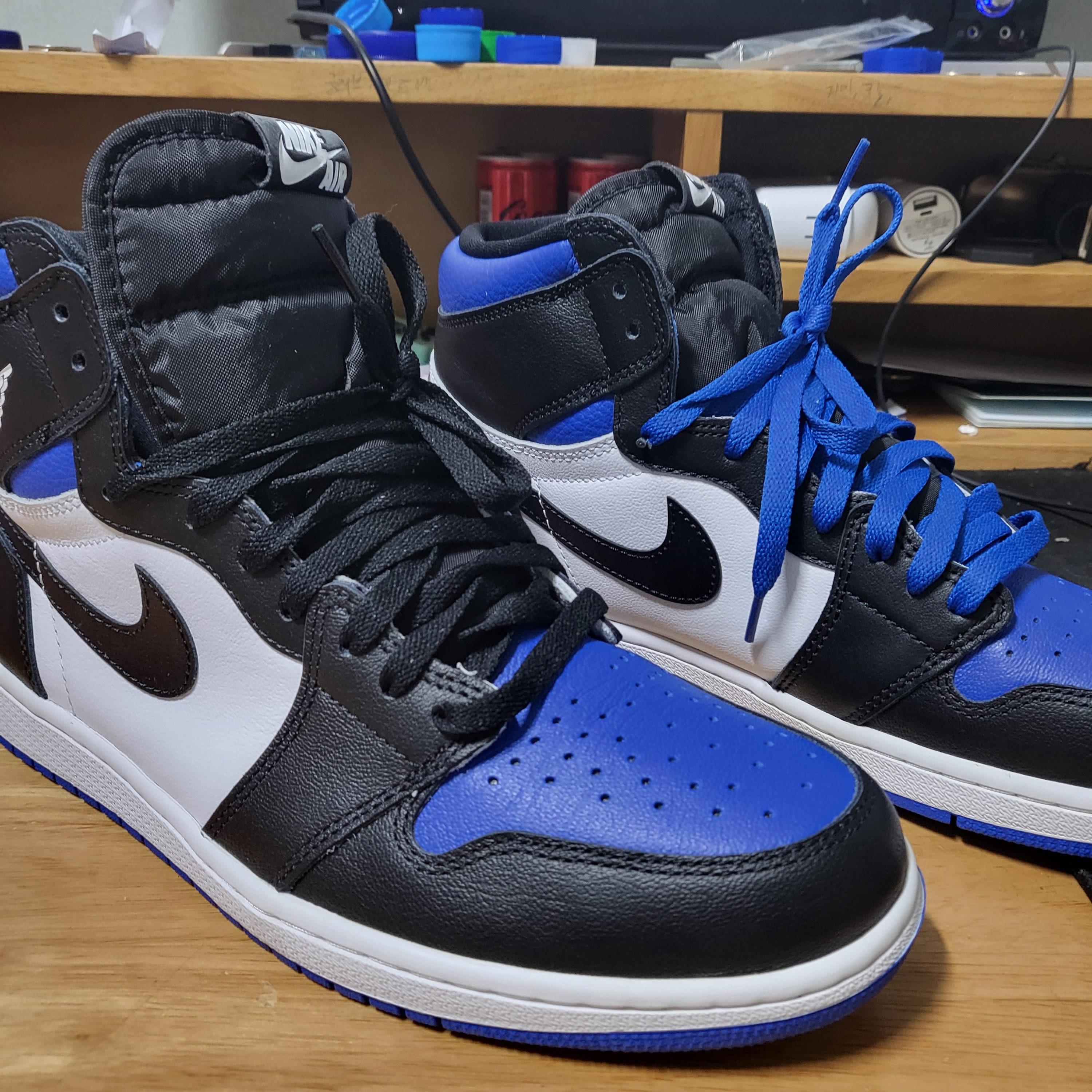 Jordan 1 Retro High OG Royal Toe 착용 스타일 - 2