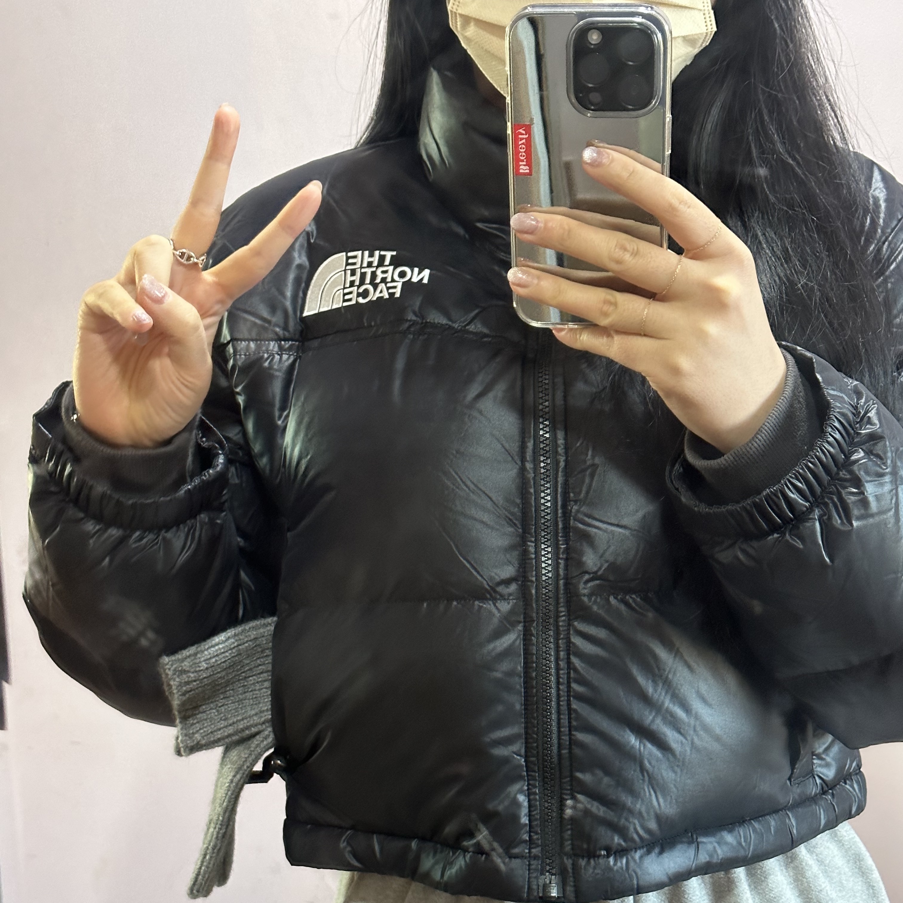 (W) The North Face Nuptse Short Jacket Black 착용 스타일