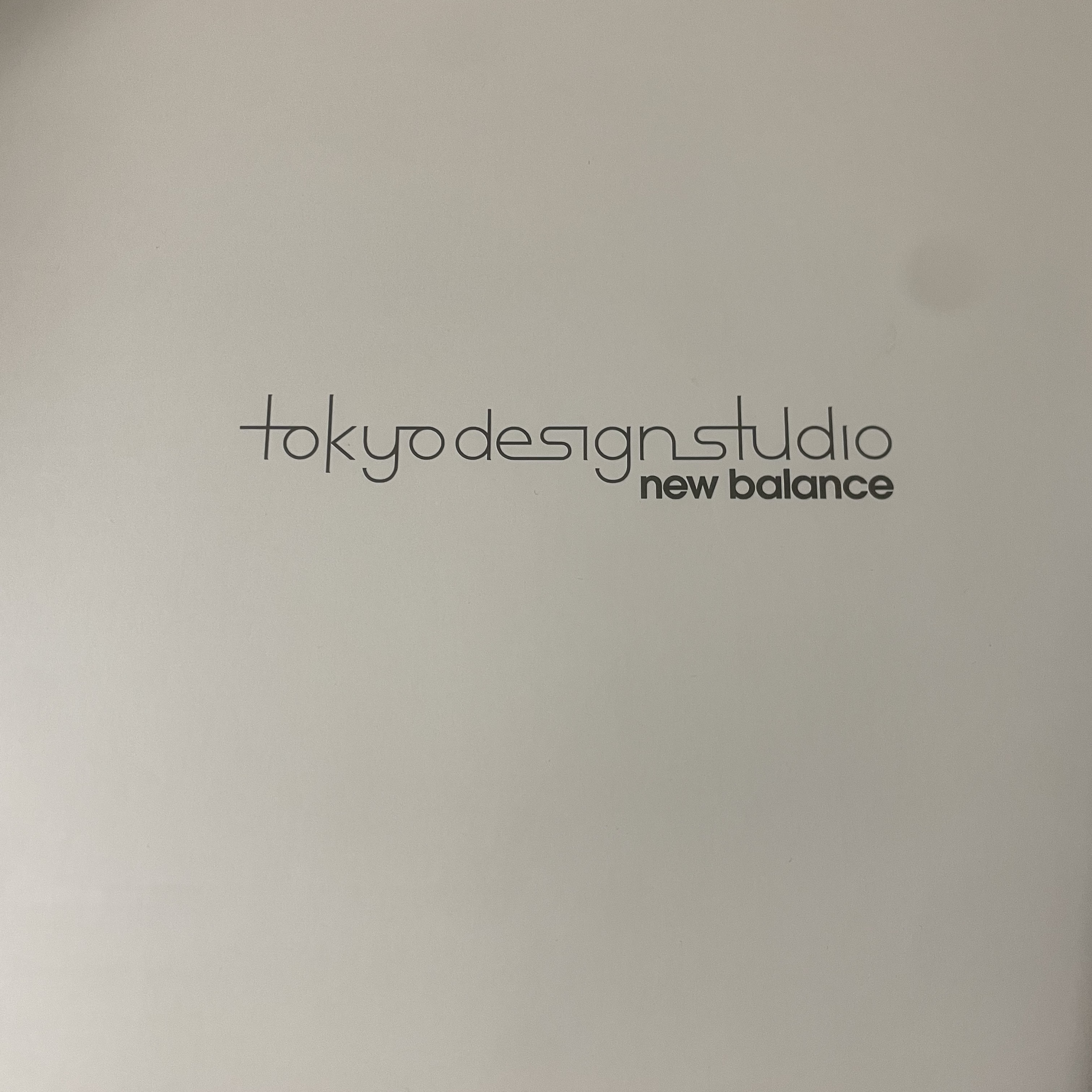New Balance x Tokyo Design Studio 574 Vachetta Tan 착용 스타일 - 5