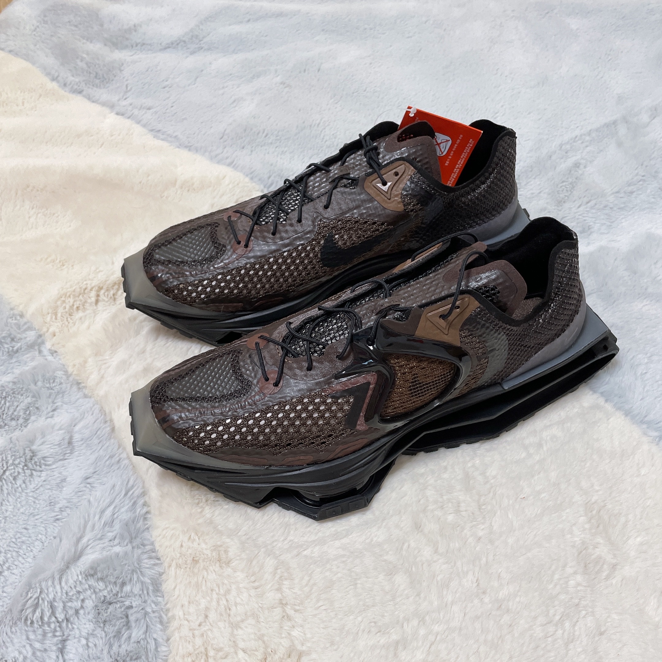 Nike x Matthew M Williams Zoom 004 Baroque Brown 착용 스타일 - 1
