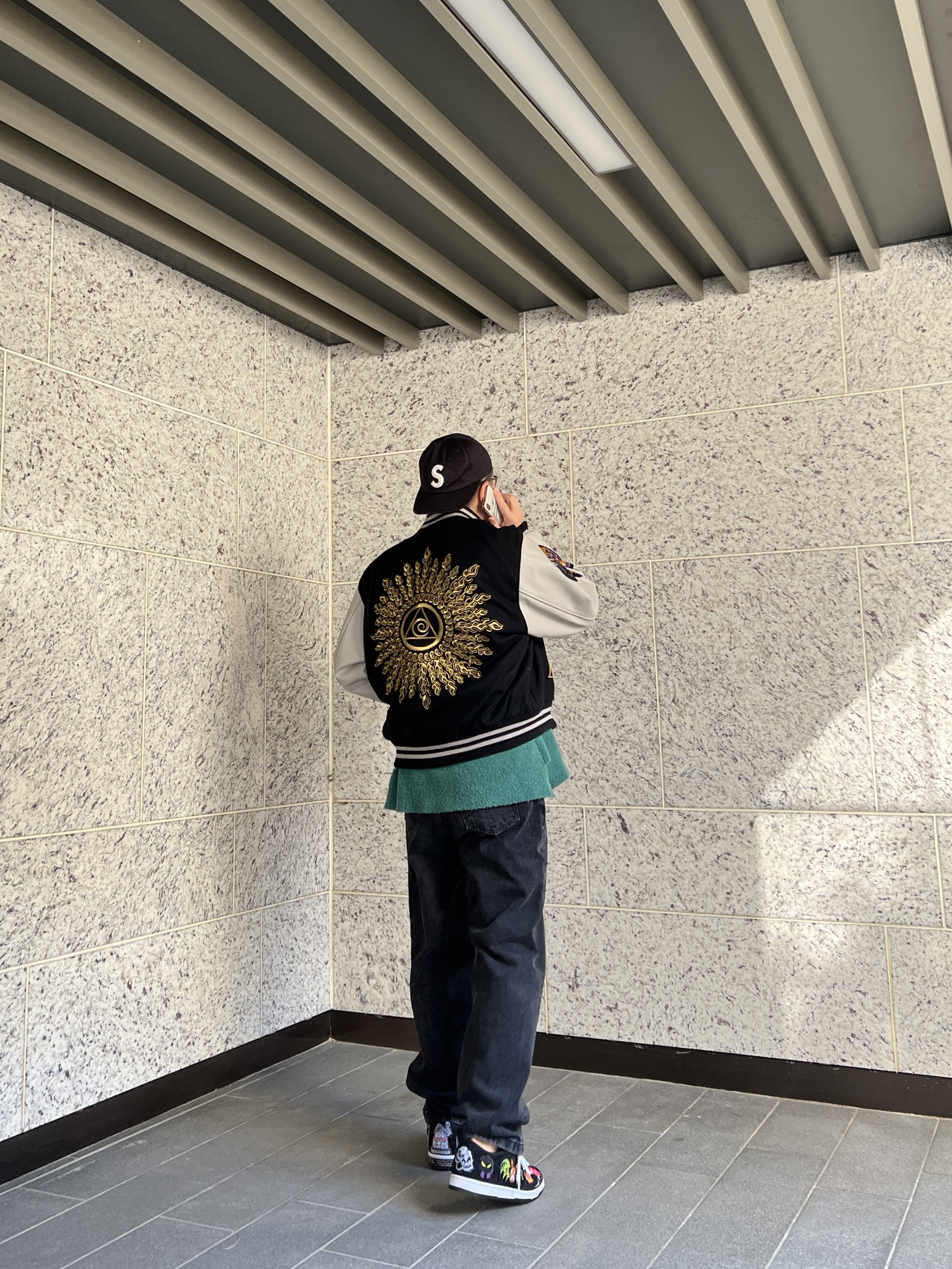 Stussy x Dries Van Noten Varsity Jacket Black, Nike x Neckface SB Dunk Low Pro Black 착용 스타일 - 1