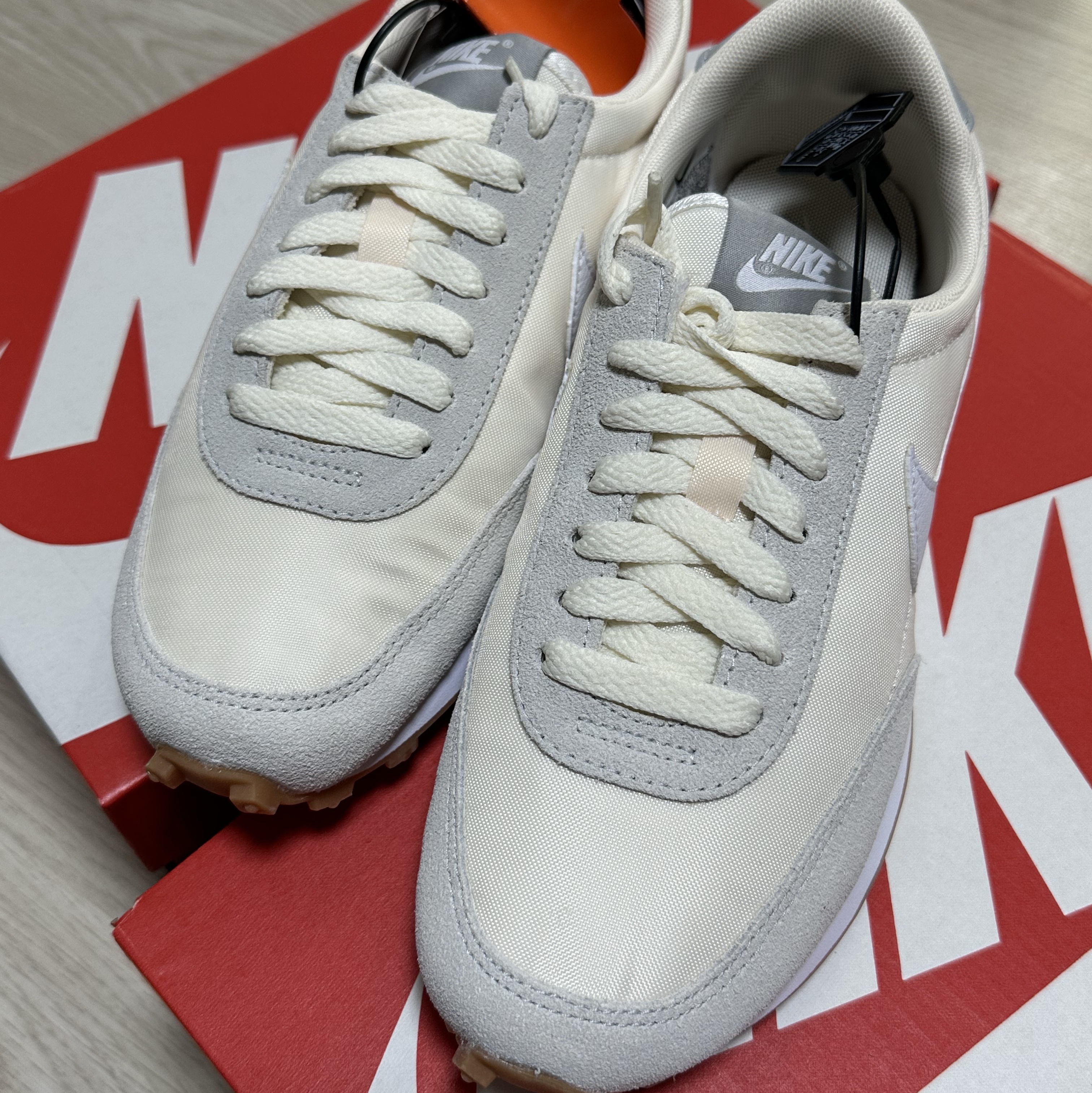 (W) Nike Daybreak Summit White 착용 스타일 - 1