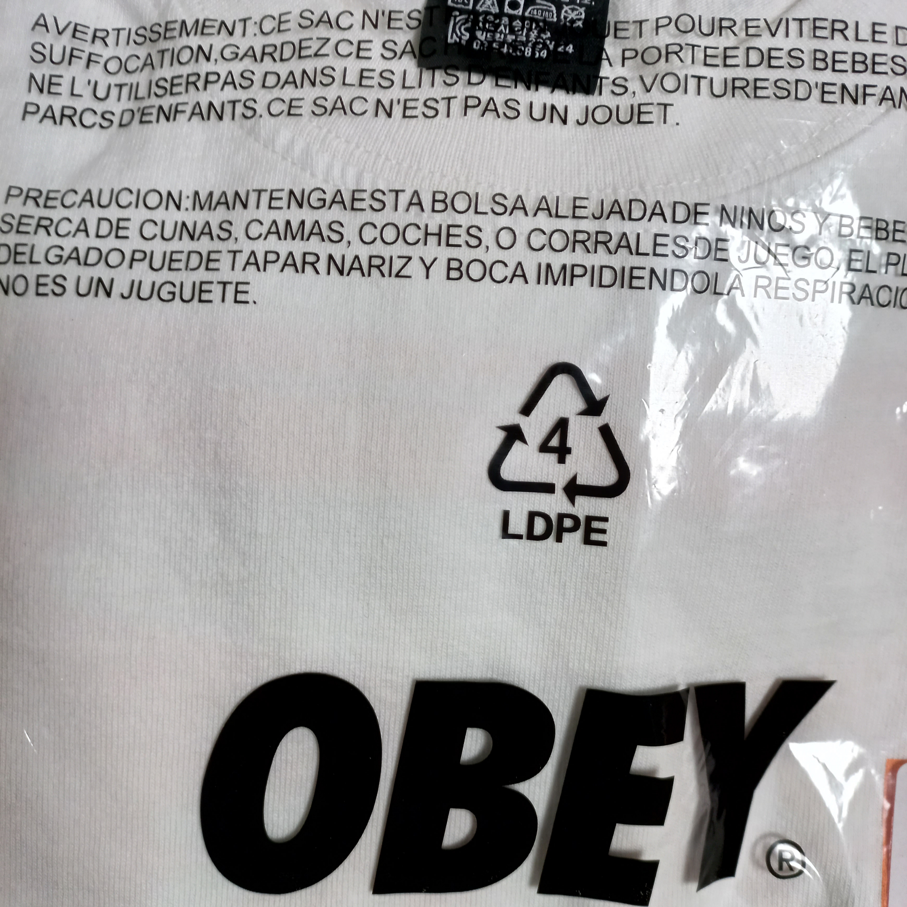 IAB Studio x Obey Eyes Icon T-Shirt White 착용 스타일