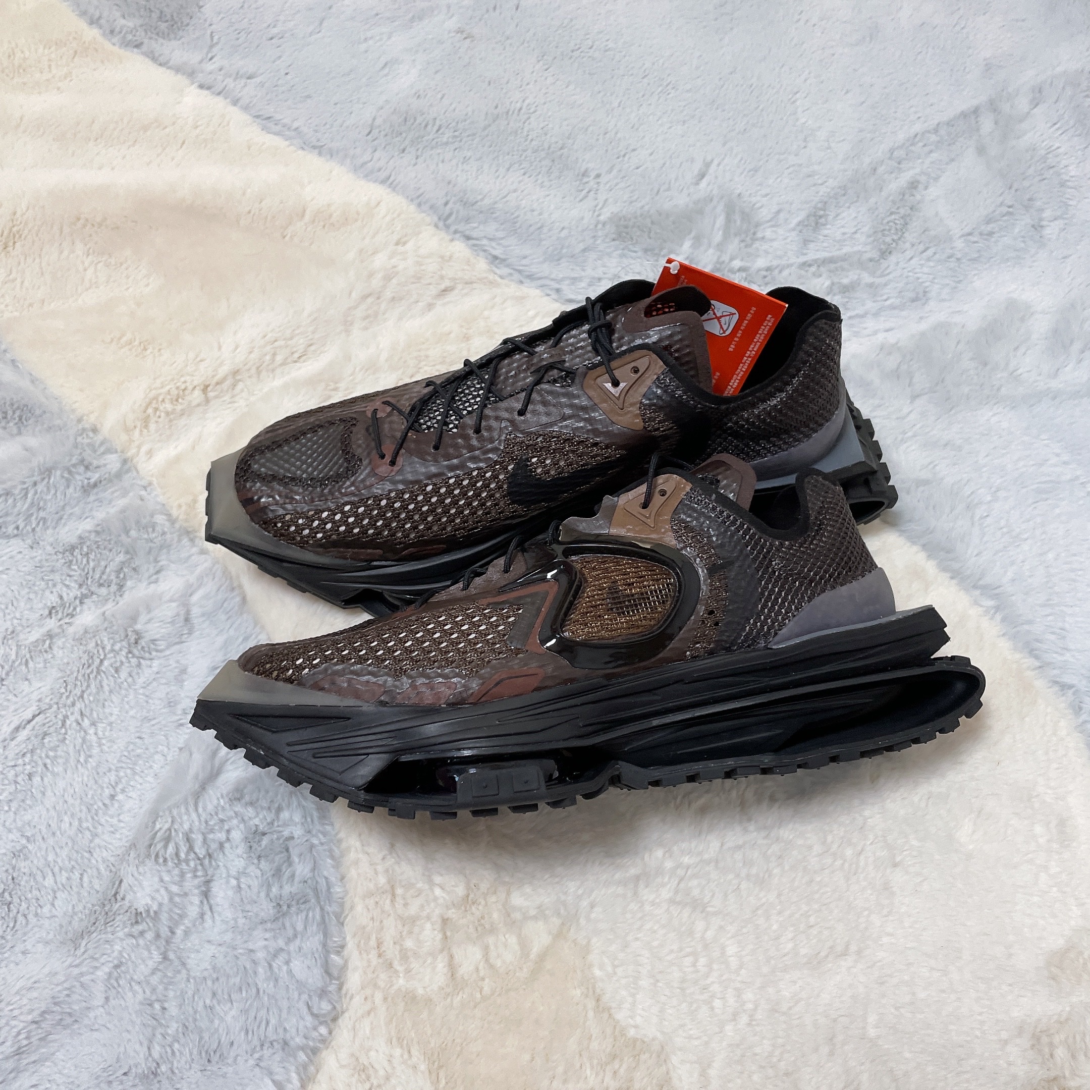 Nike x Matthew M Williams Zoom 004 Baroque Brown 착용 스타일 - 2