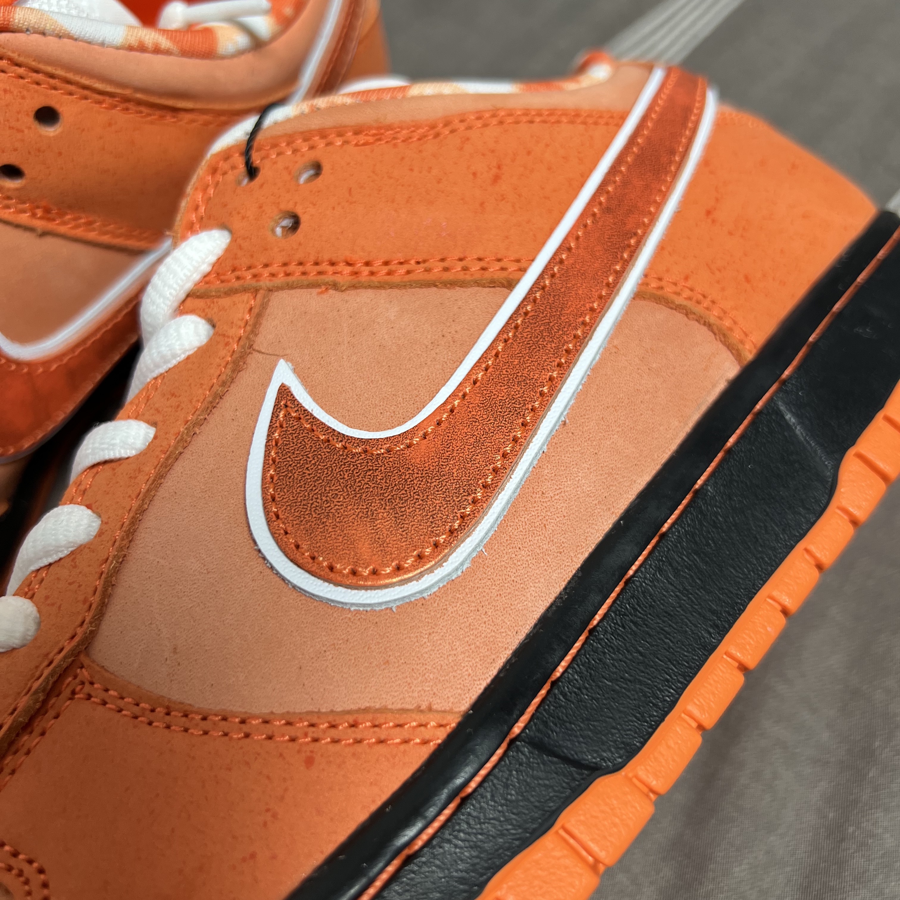 Nike x Concepts SB Dunk Low Orange Lobster (Regular Box) 착용 스타일 - 4